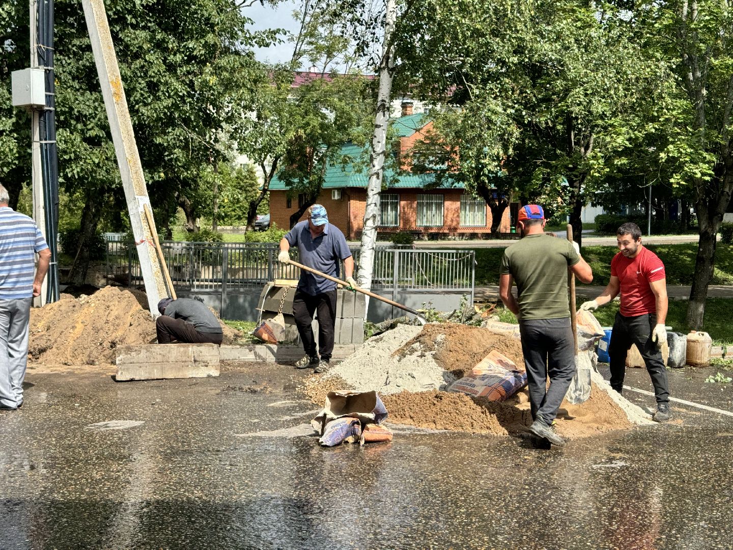 шаховская, дороги, расширение дороги, благоуйстройство, коммунальная служба,