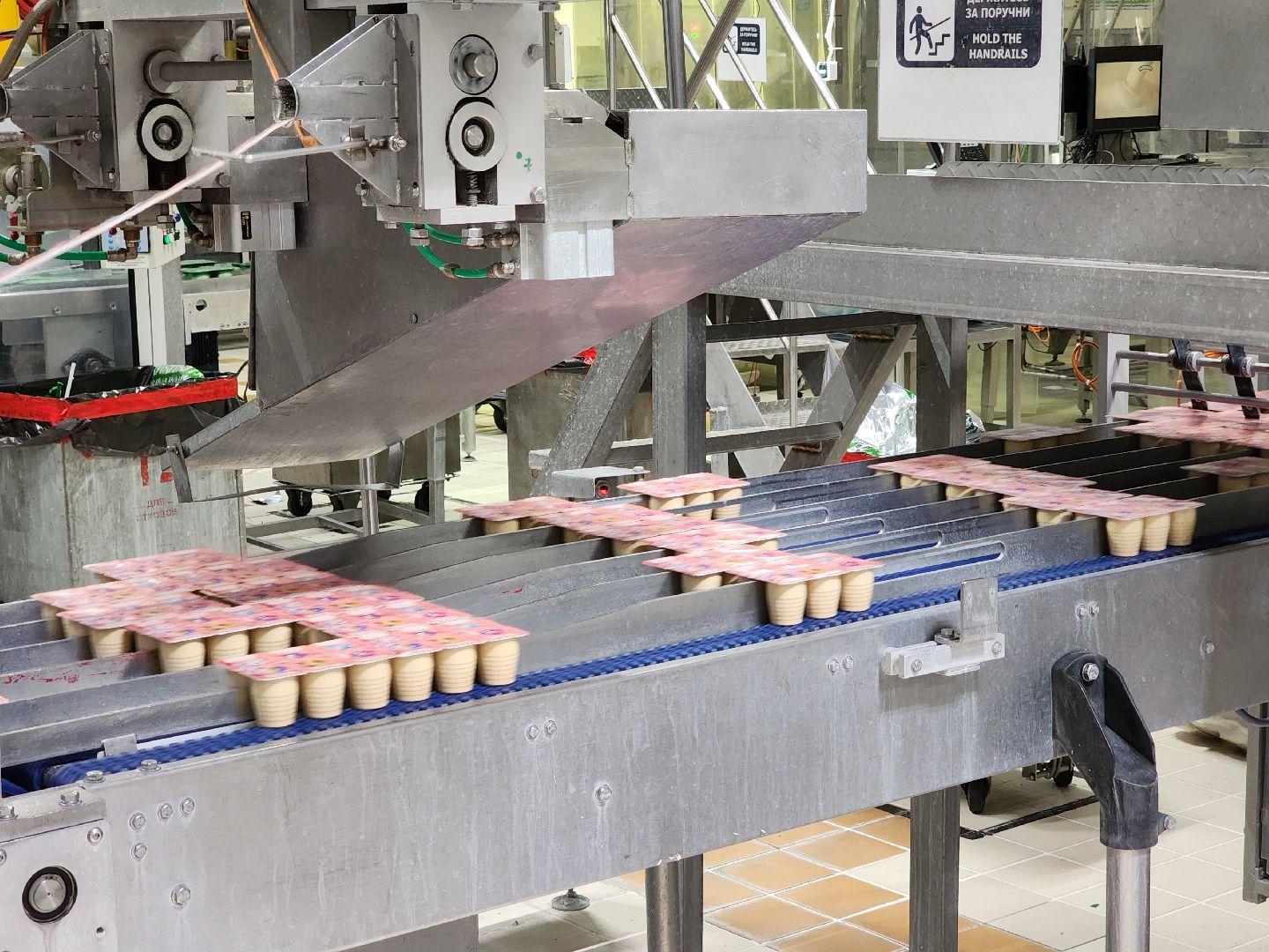 Чехов, поселок Любучаны, молочное предприятие Health and Nutrition, производство молочных продуктов, пилотный завод, испытательная лаборатория, инновации, новинки, прототипы,