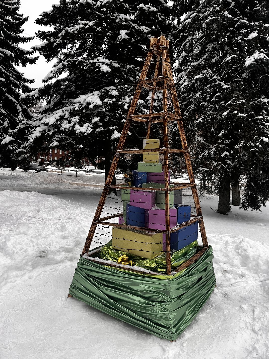 Можайск, общество