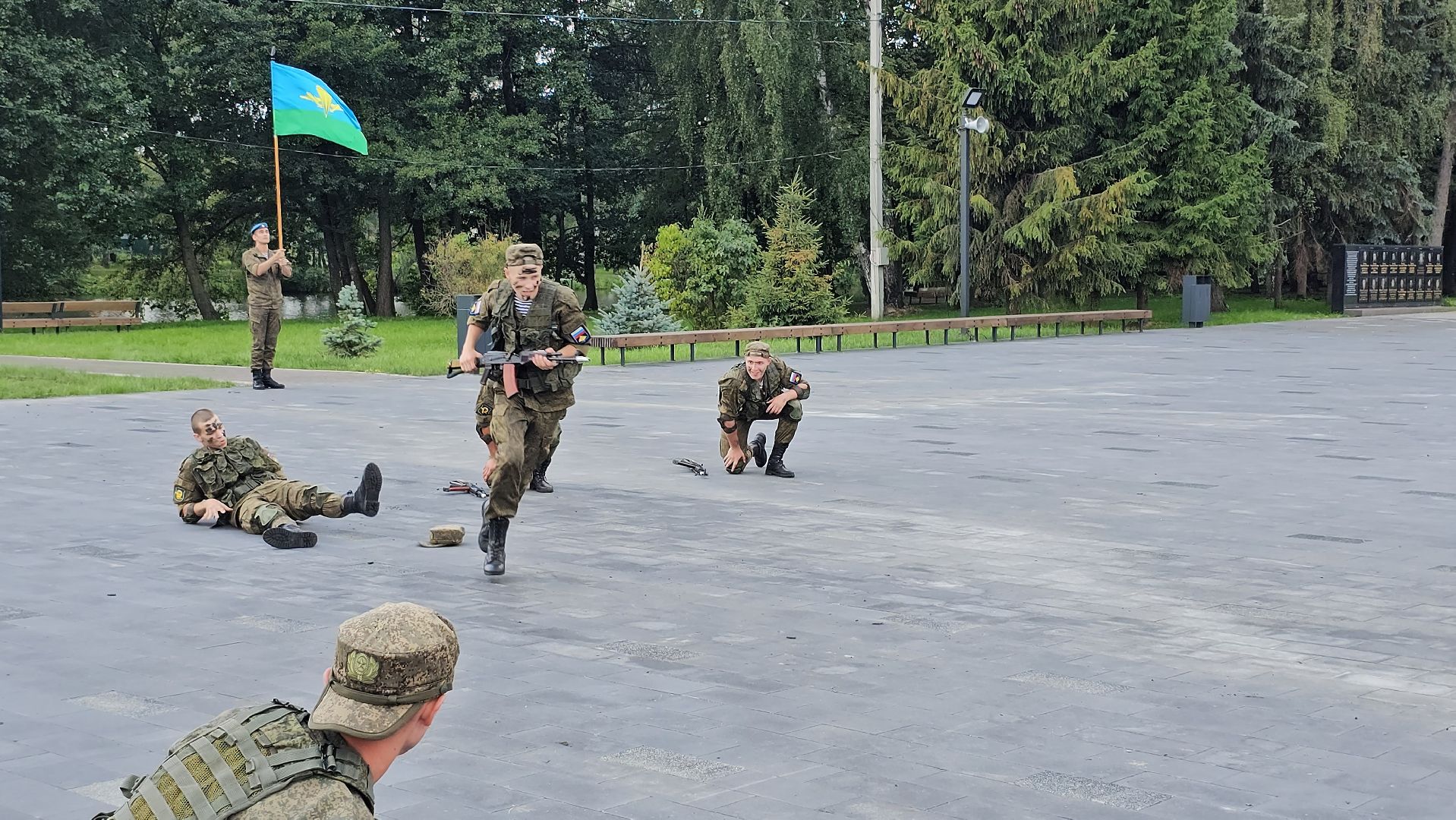 луховицы, вдв, глава муниципалитета, митинг памяти, минута молчания,
