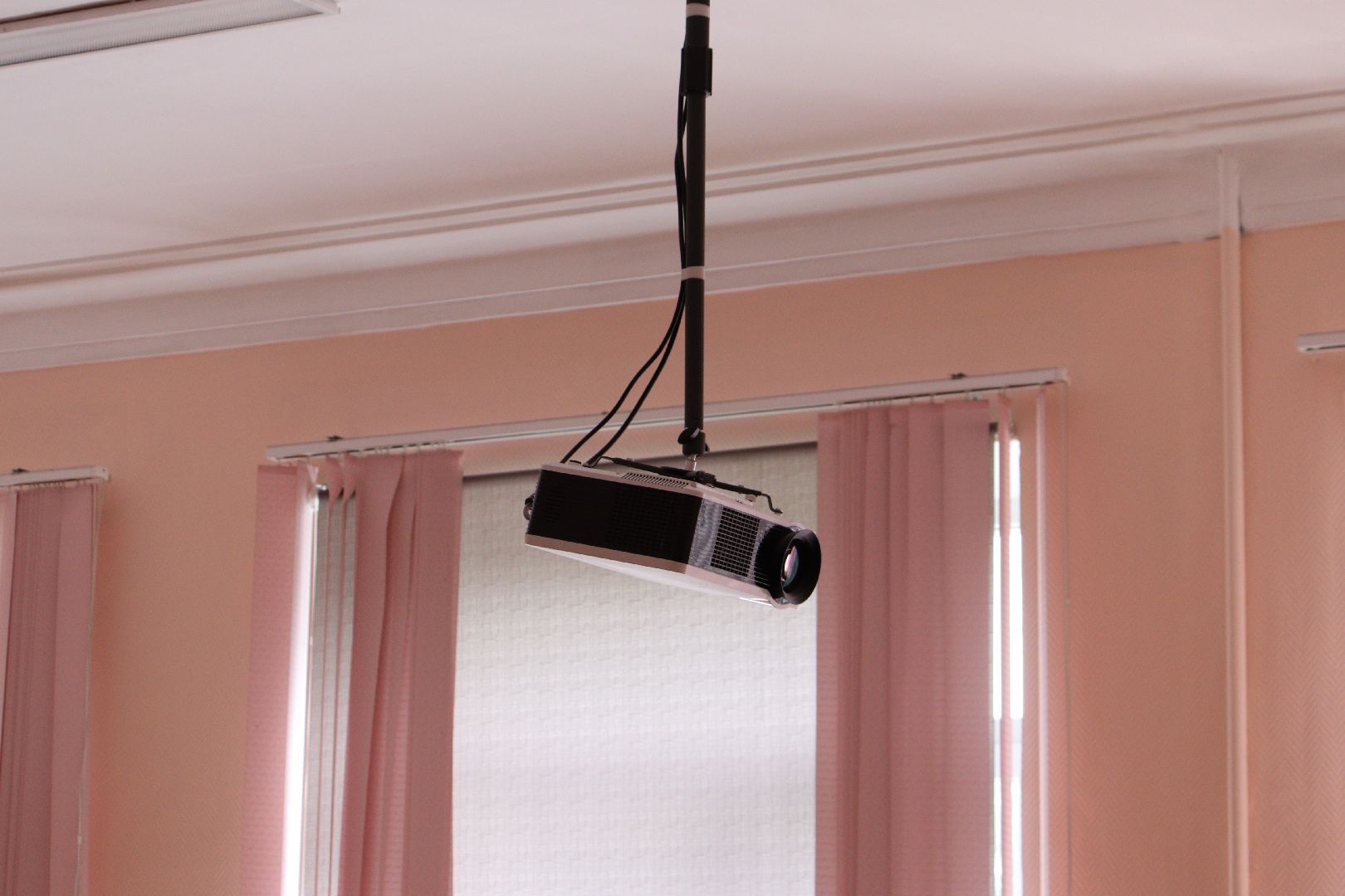 дзержинский, гимназия 4, дарья батурина, проверка готовности, учебный год,