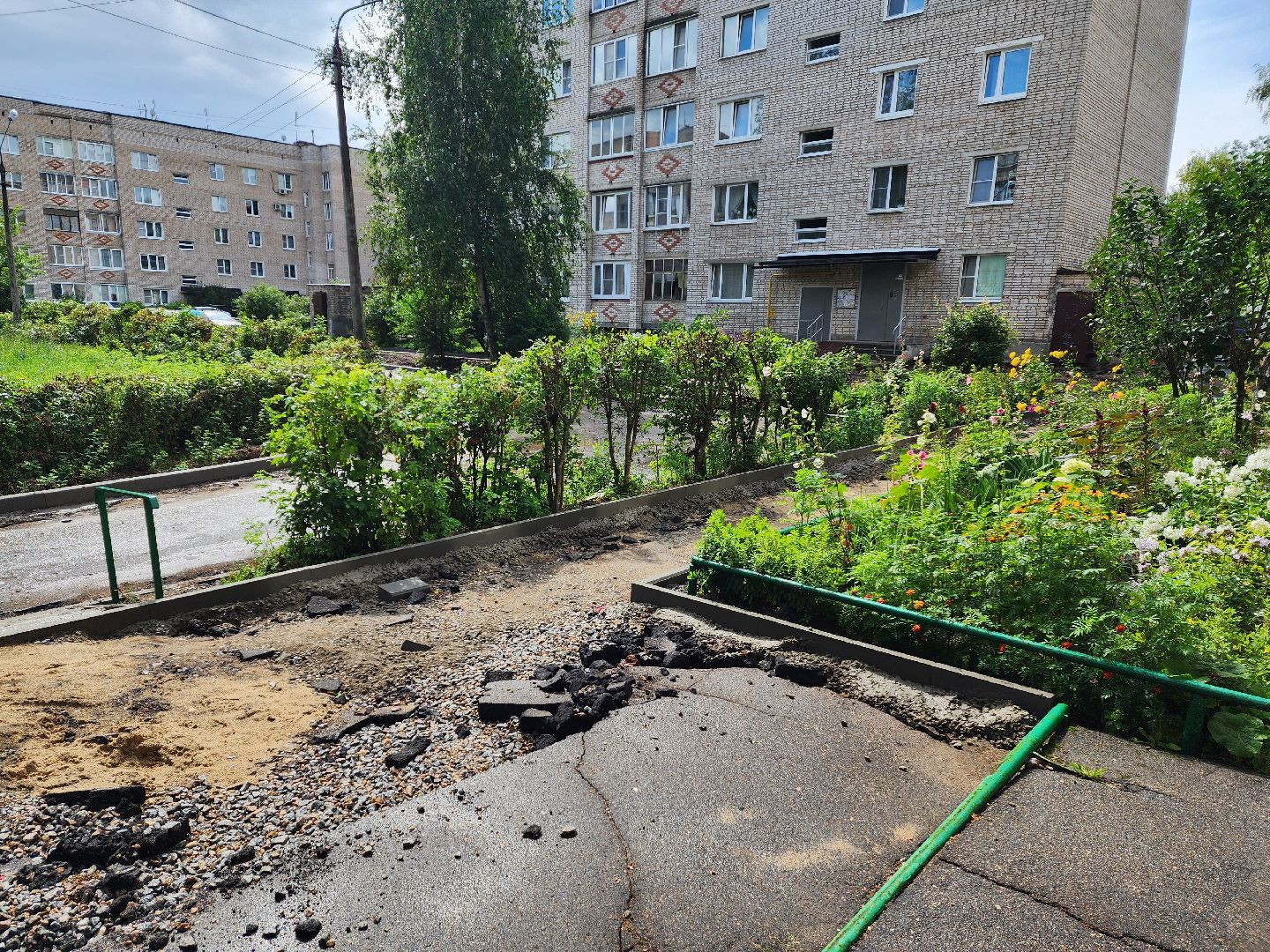 красноармейск, городской округ пушкинский, благоустройство дворов, замена асфальта во дворе,