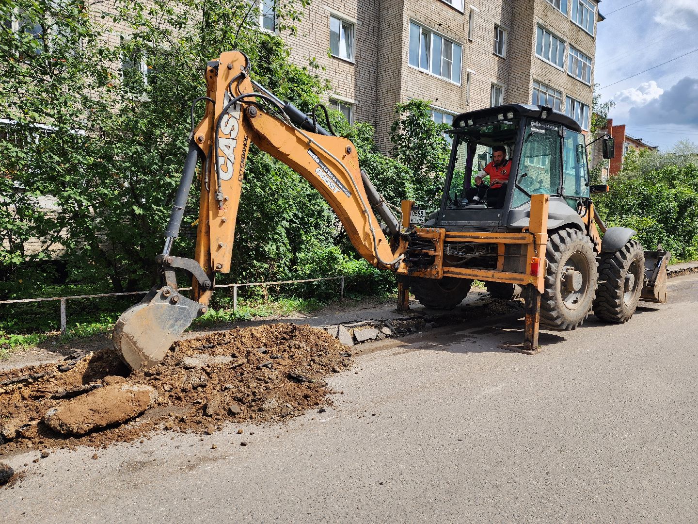 красноармейск, городской округ пушкинский, благоустройство дворов, замена асфальта во дворе,