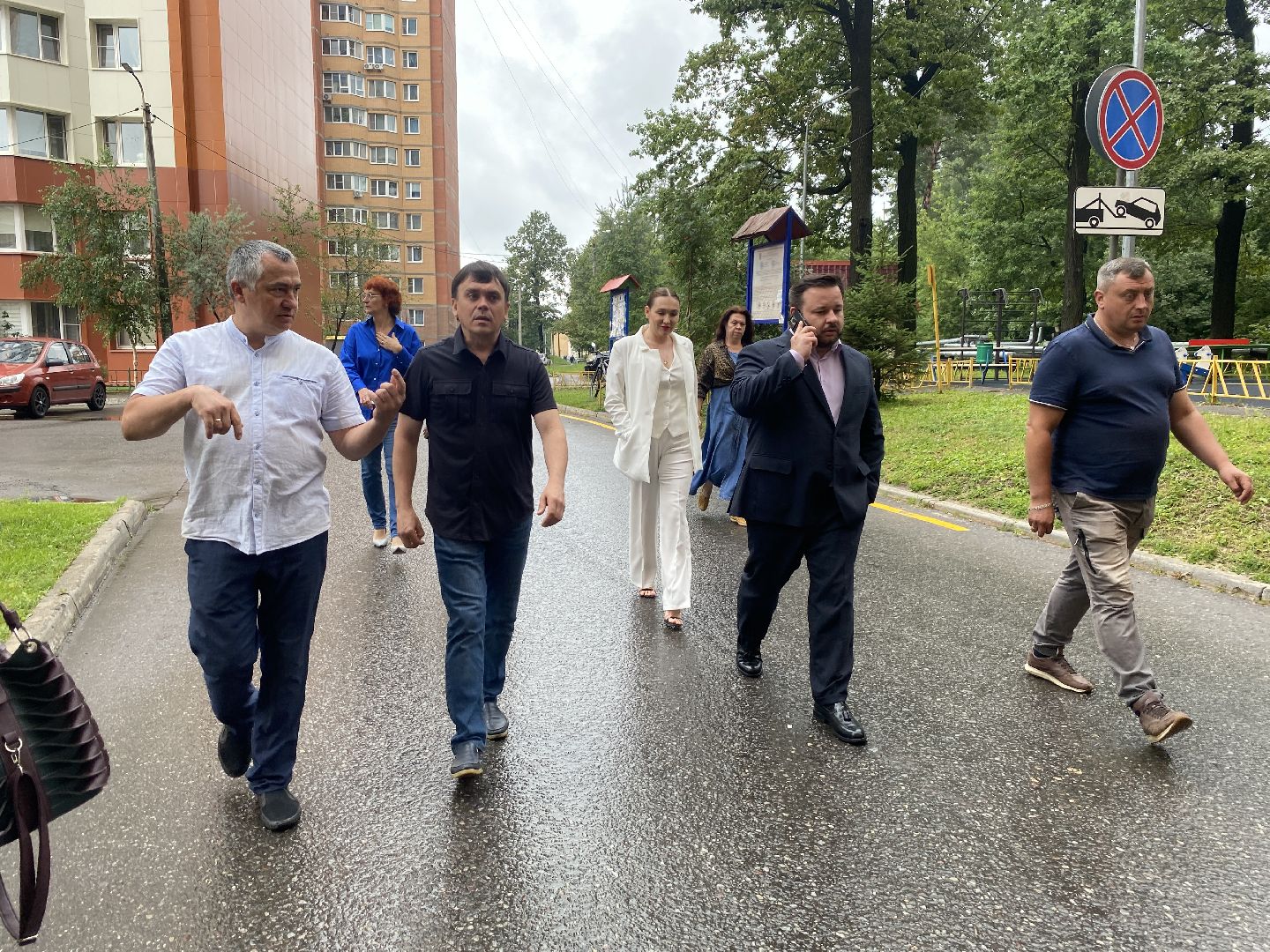 умный переход, проекционный прожектор, безопасность на дорогах, власиха БДД, Власиха Школьный,