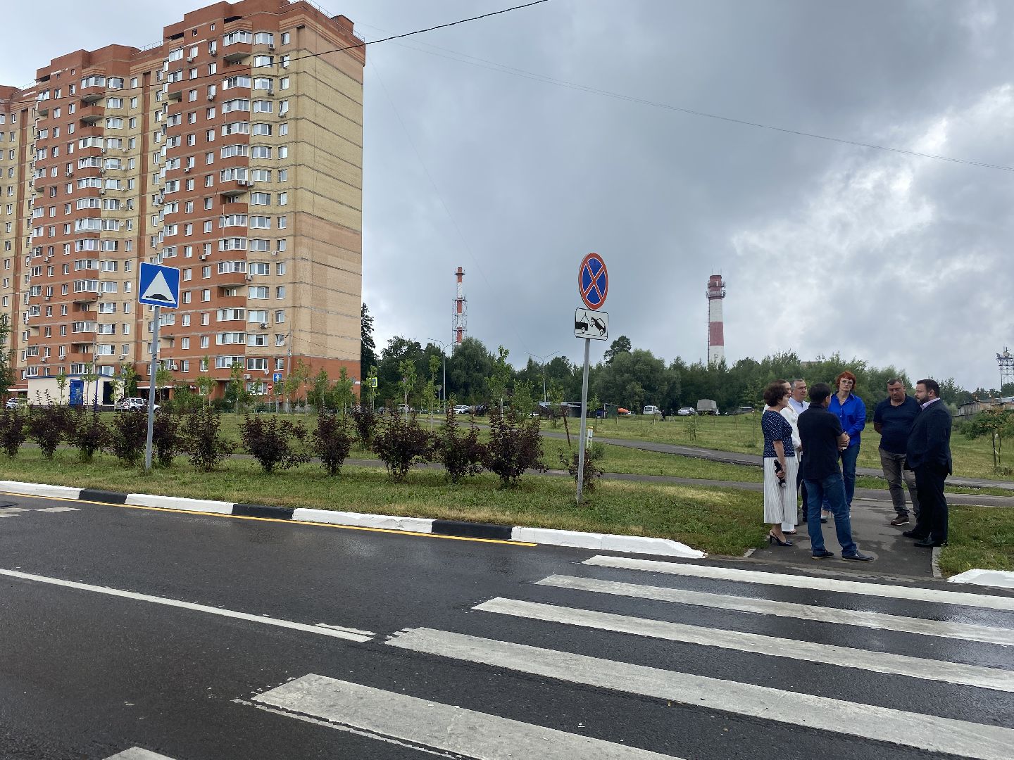 умный переход, проекционный прожектор, безопасность на дорогах, власиха БДД, Власиха Школьный,