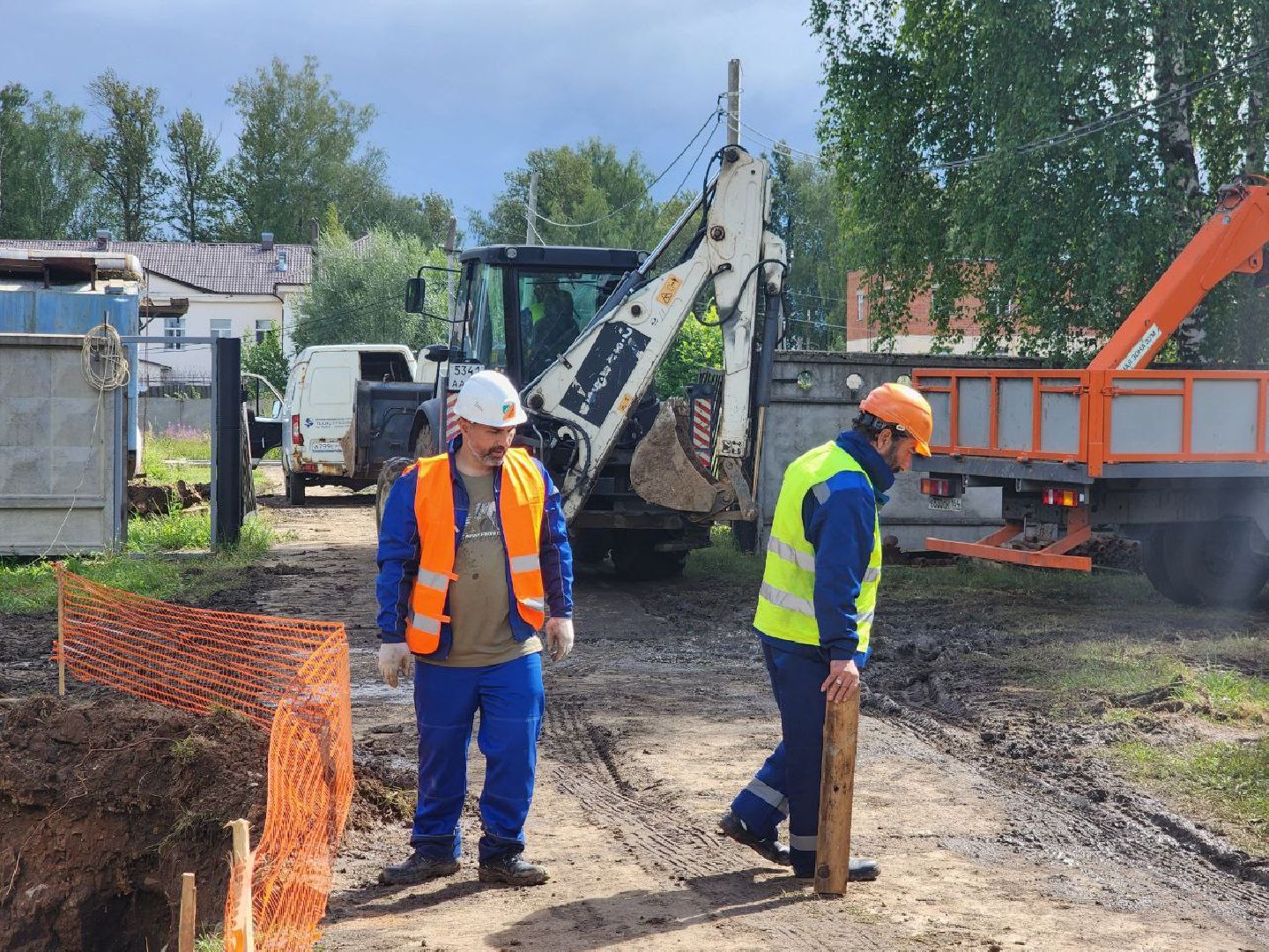 можайск, можайский городской округ, подмосковье, жкх, министр, министр ЖКХ МО, рабочая поездка, проверил ход работ, модернизация, реконструкция сетей,
