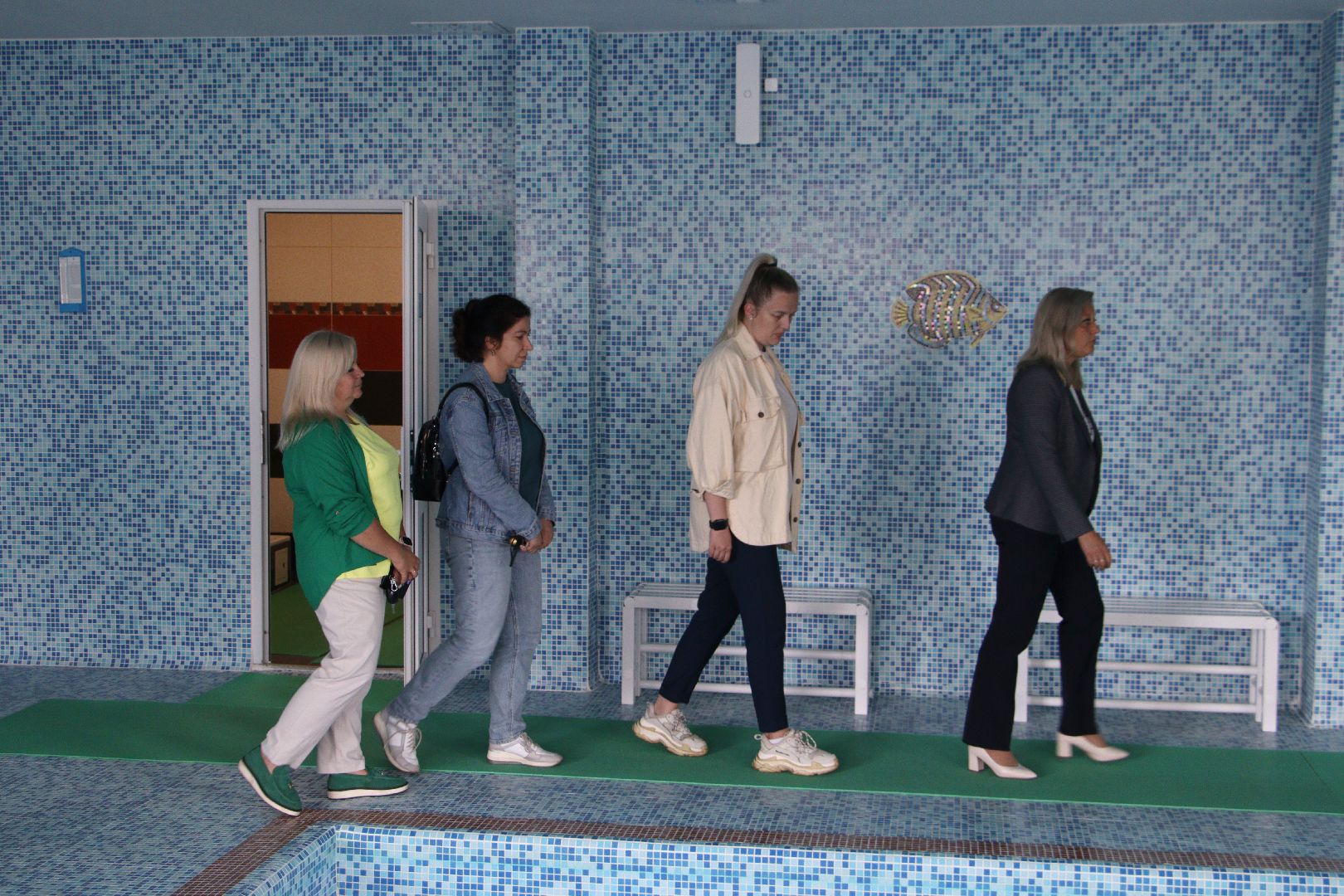 дзержинский, умка,дошкольное отделение 3, Дарья Батурина, Елена Королюк, бассейн,