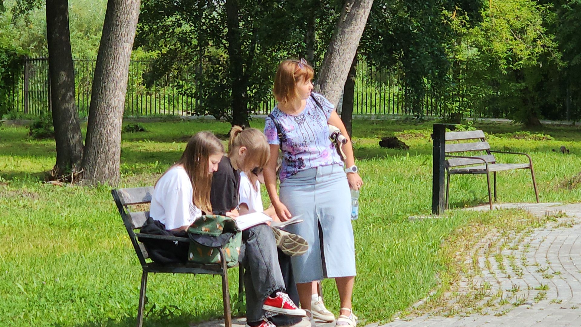 шатура, культурная шатура, пленэр, рисование, рисуют на свежем воздухе,