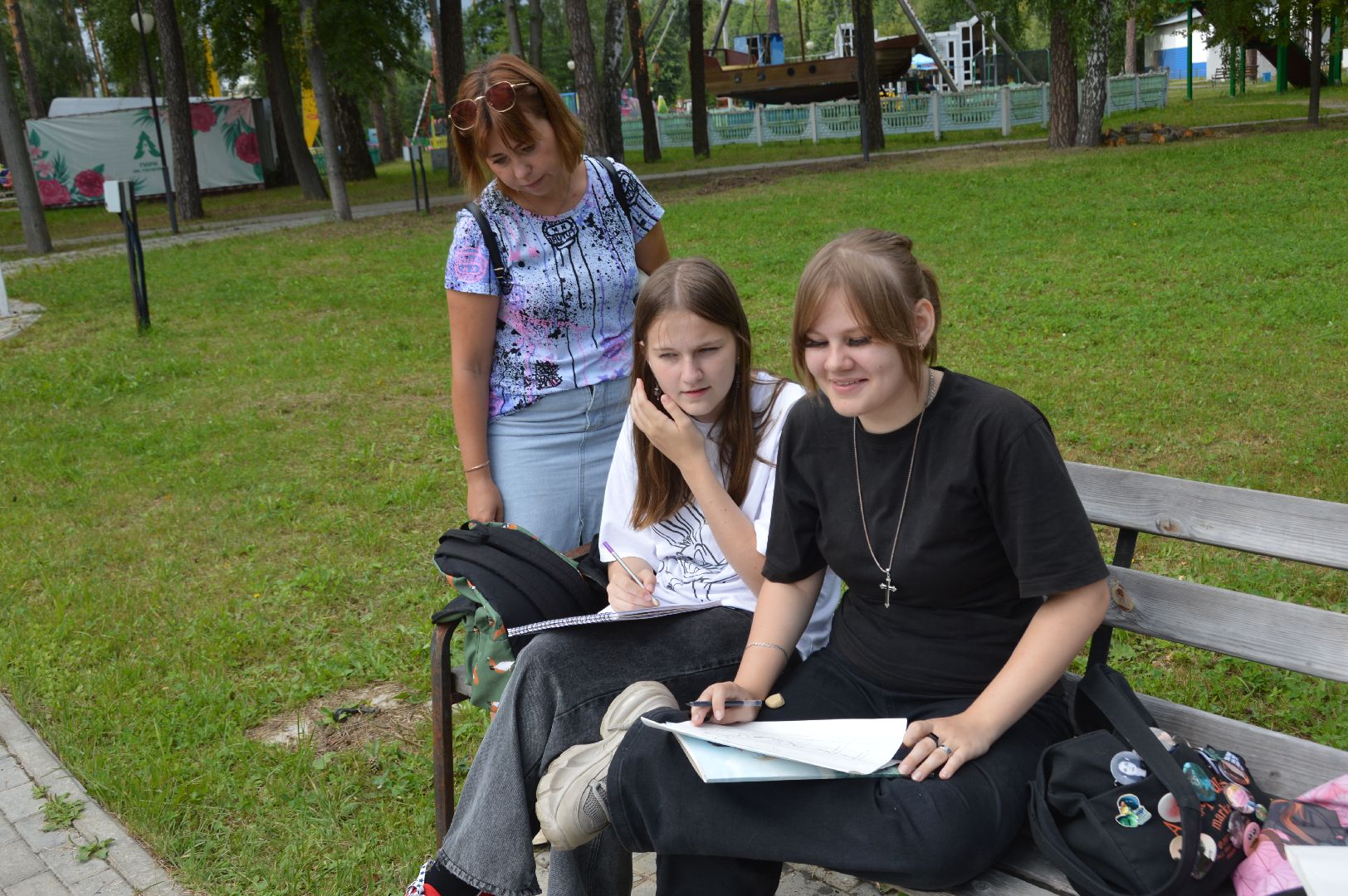 шатура, культурная шатура, пленэр, рисование, рисуют на свежем воздухе,