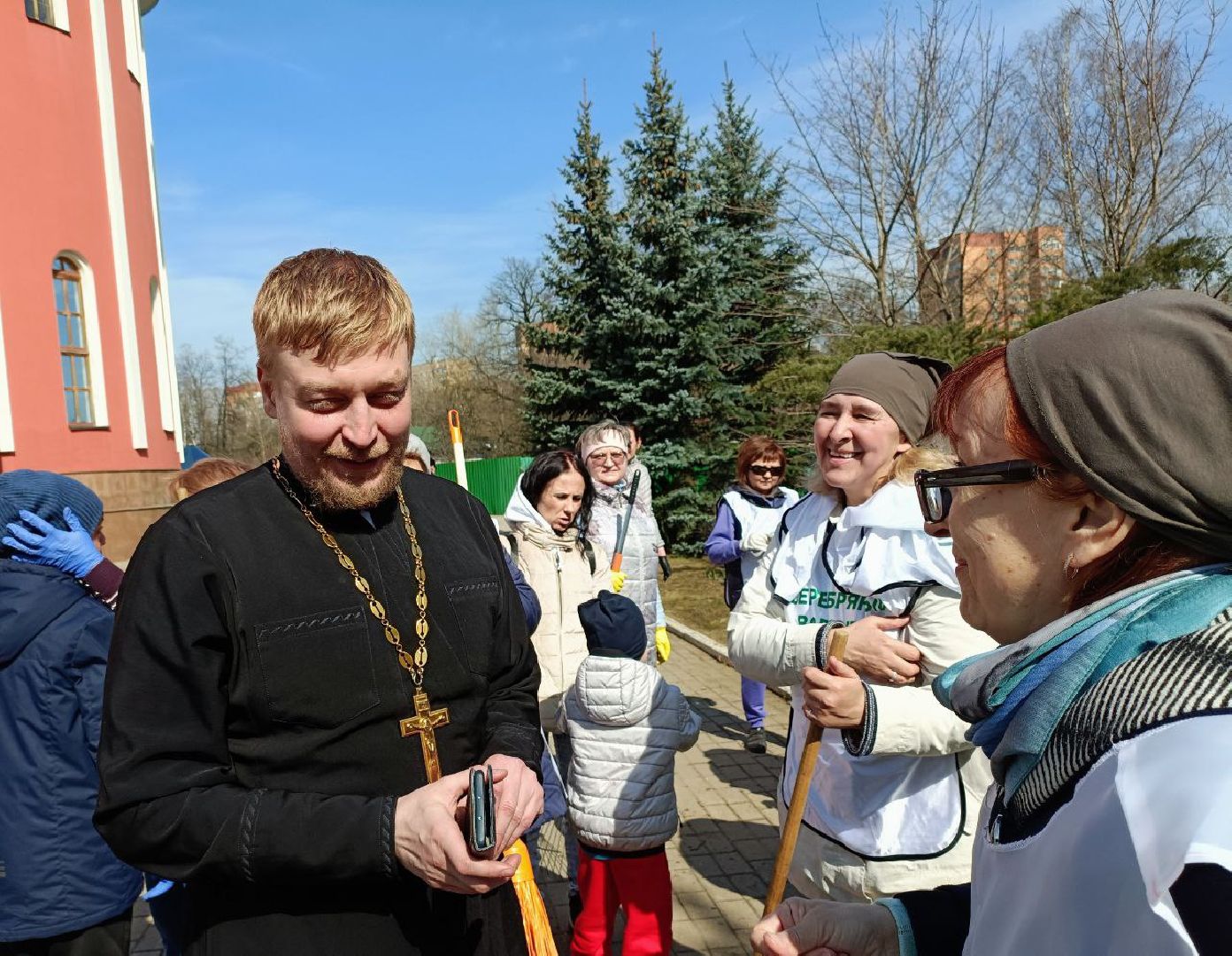 Одинцово, Пасха, Георгиевский собор, Волонтёры, Активное долголетие, Единая Россия