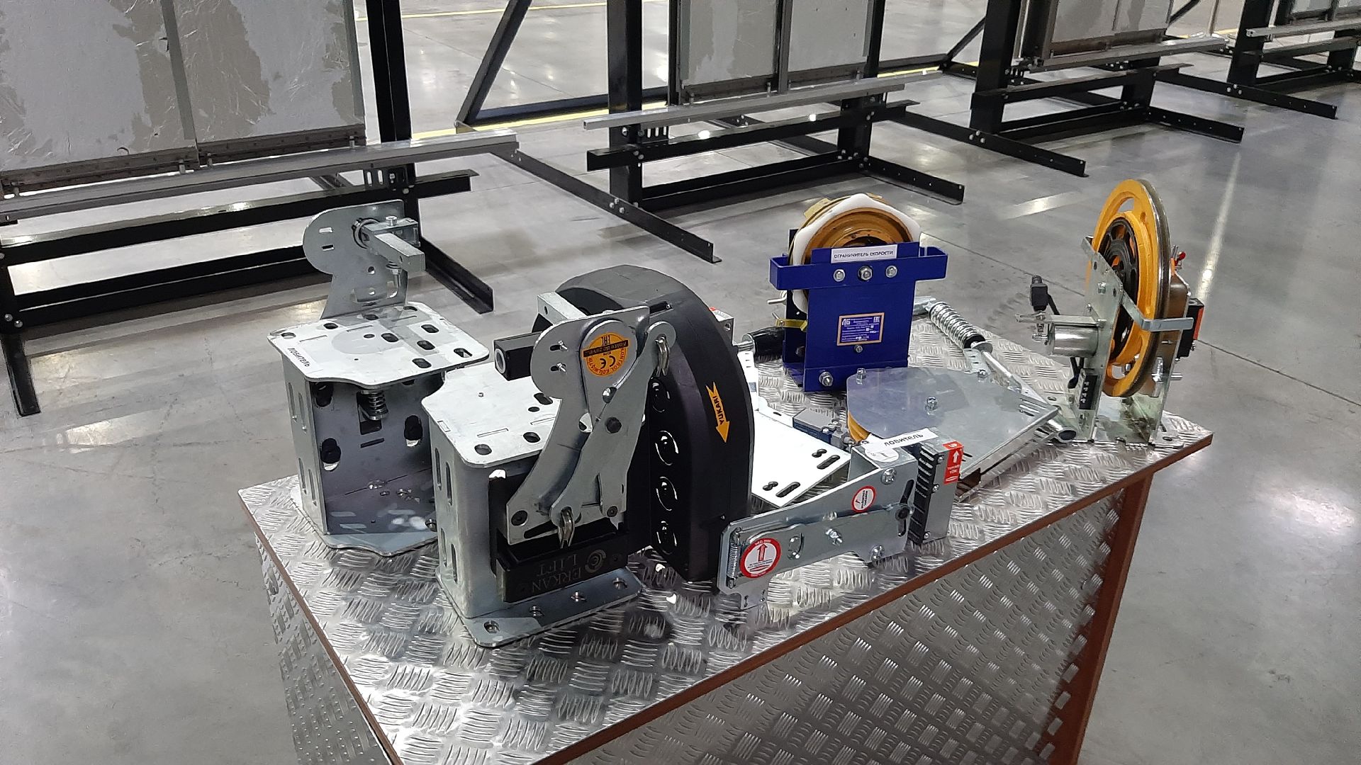 лифты, серпухов, капитальный ремонт, ЖКХ, лифтостроительный завод, подмосковье,