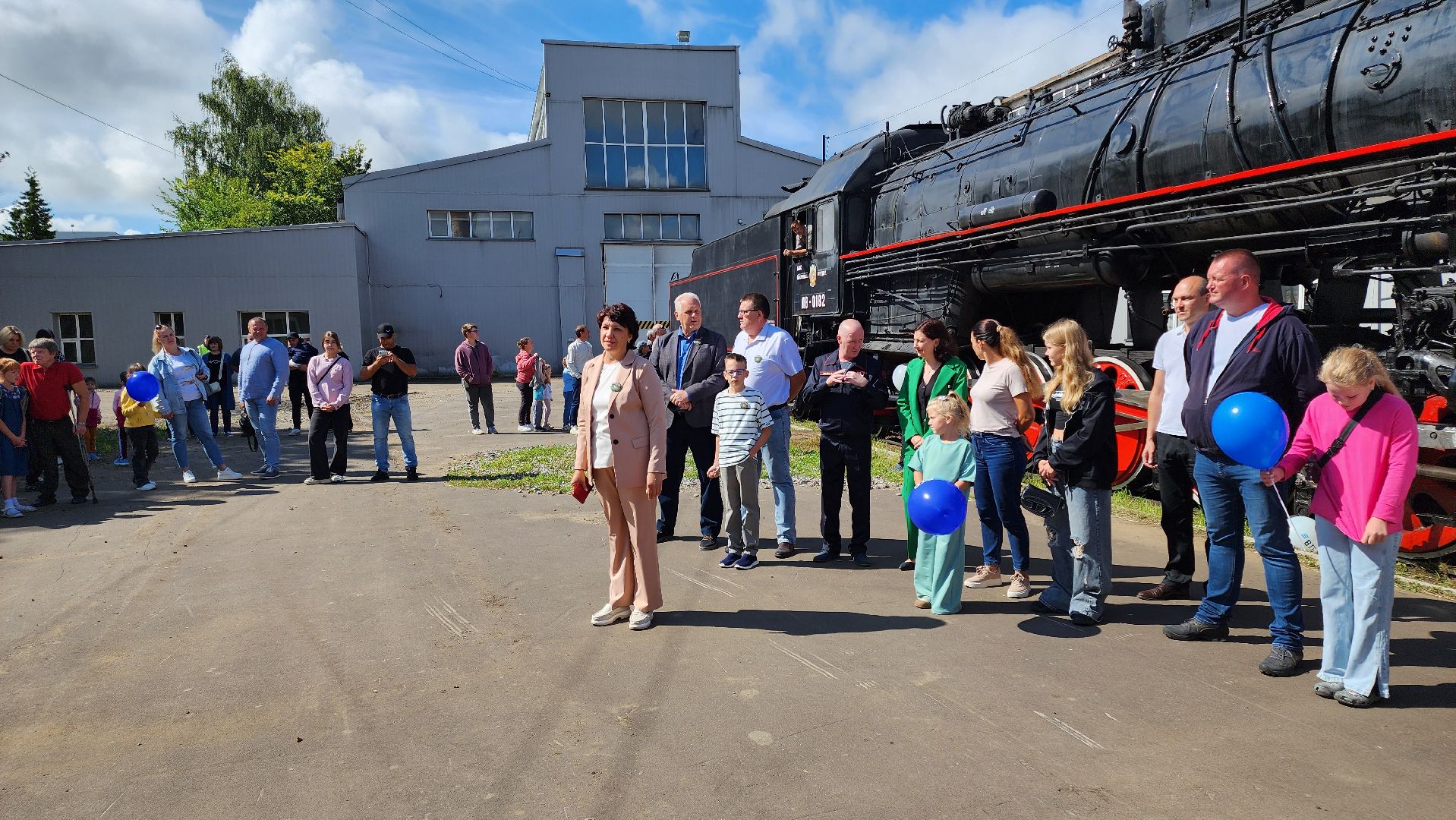 кашира, ожерелье, локомотивное депо, праздник, день железнодорожника, награждение,