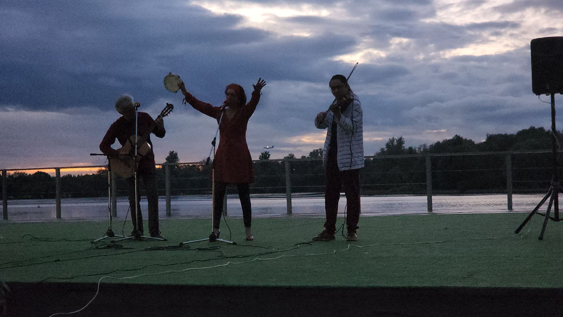 долгопрудный, амфитеатр, день города, авторская песня, поэзия,