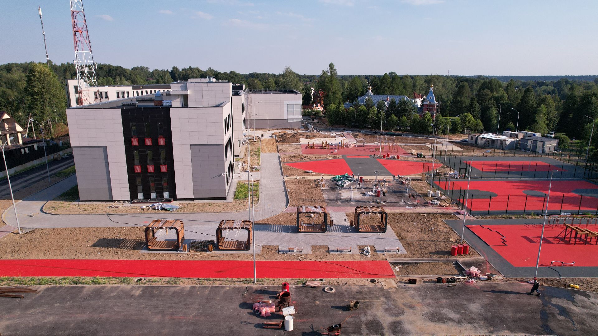 видео с коптера, лицей, школа,