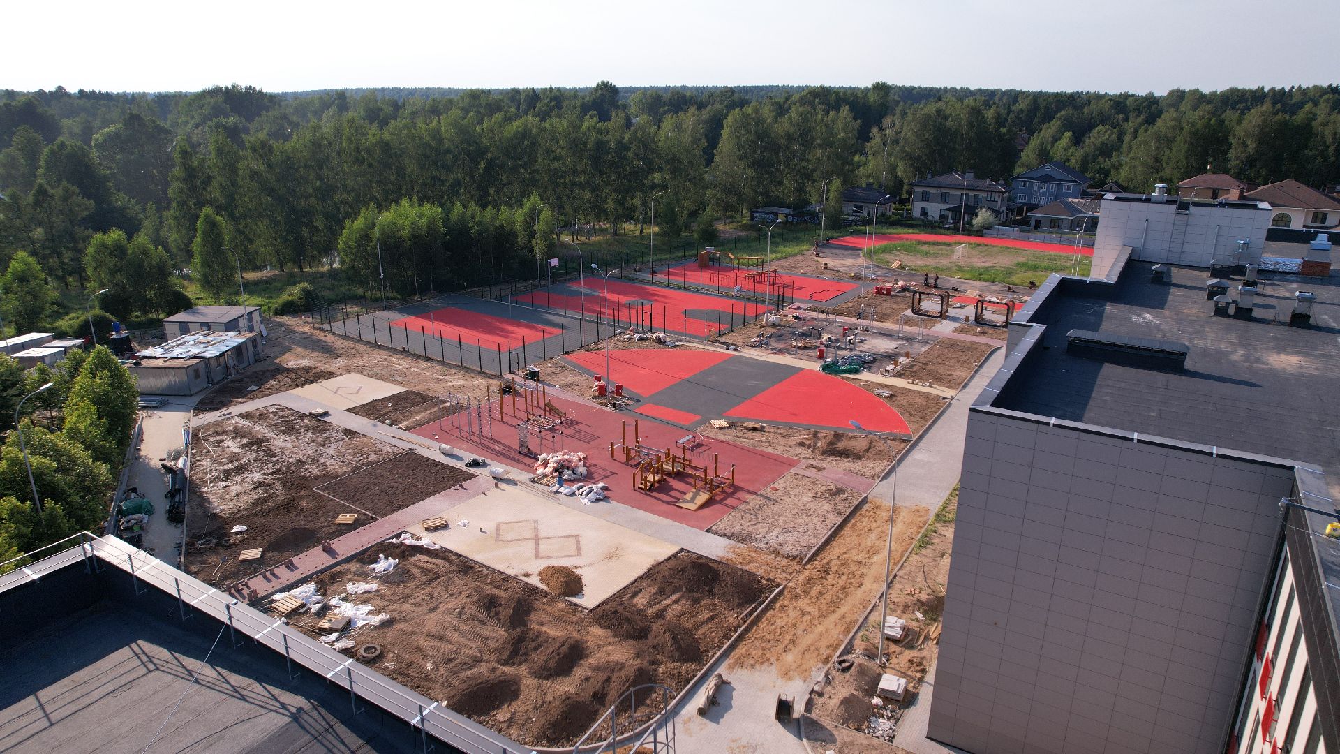 видео с коптера, лицей, школа,