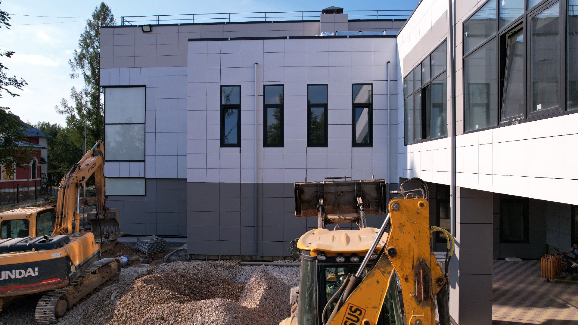 видео с коптера, лицей, школа,