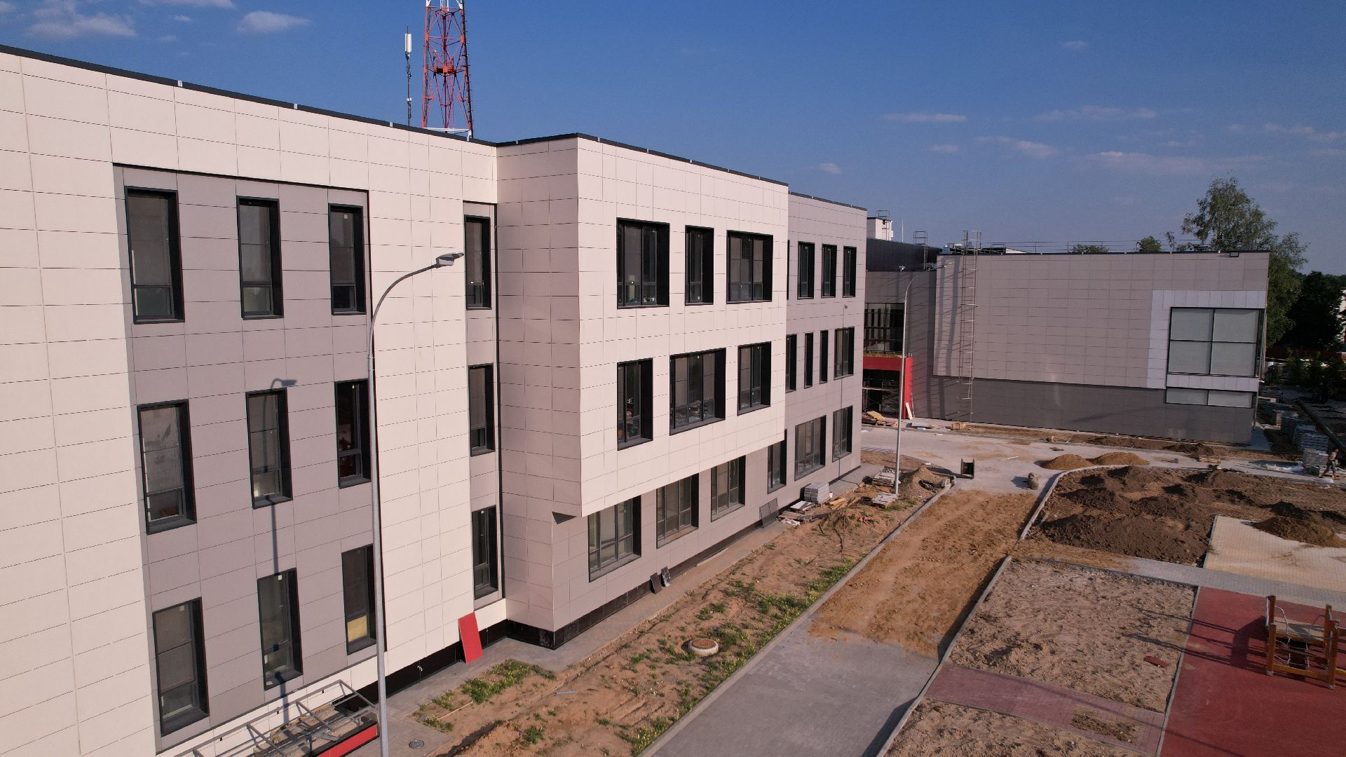 видео с коптера, лицей, школа,