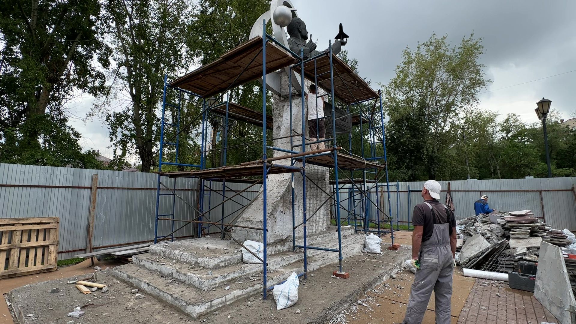 Реутов, реконструкция, НПО, нпо маш, Владимир Челомей, реконструкция памятника,