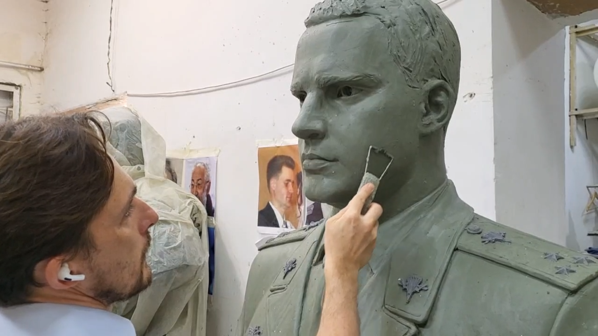 герой россии валерий попов, скульптор Чебаненко, аллея героев, Герои России Власиха, Валерий Попов Власиха,