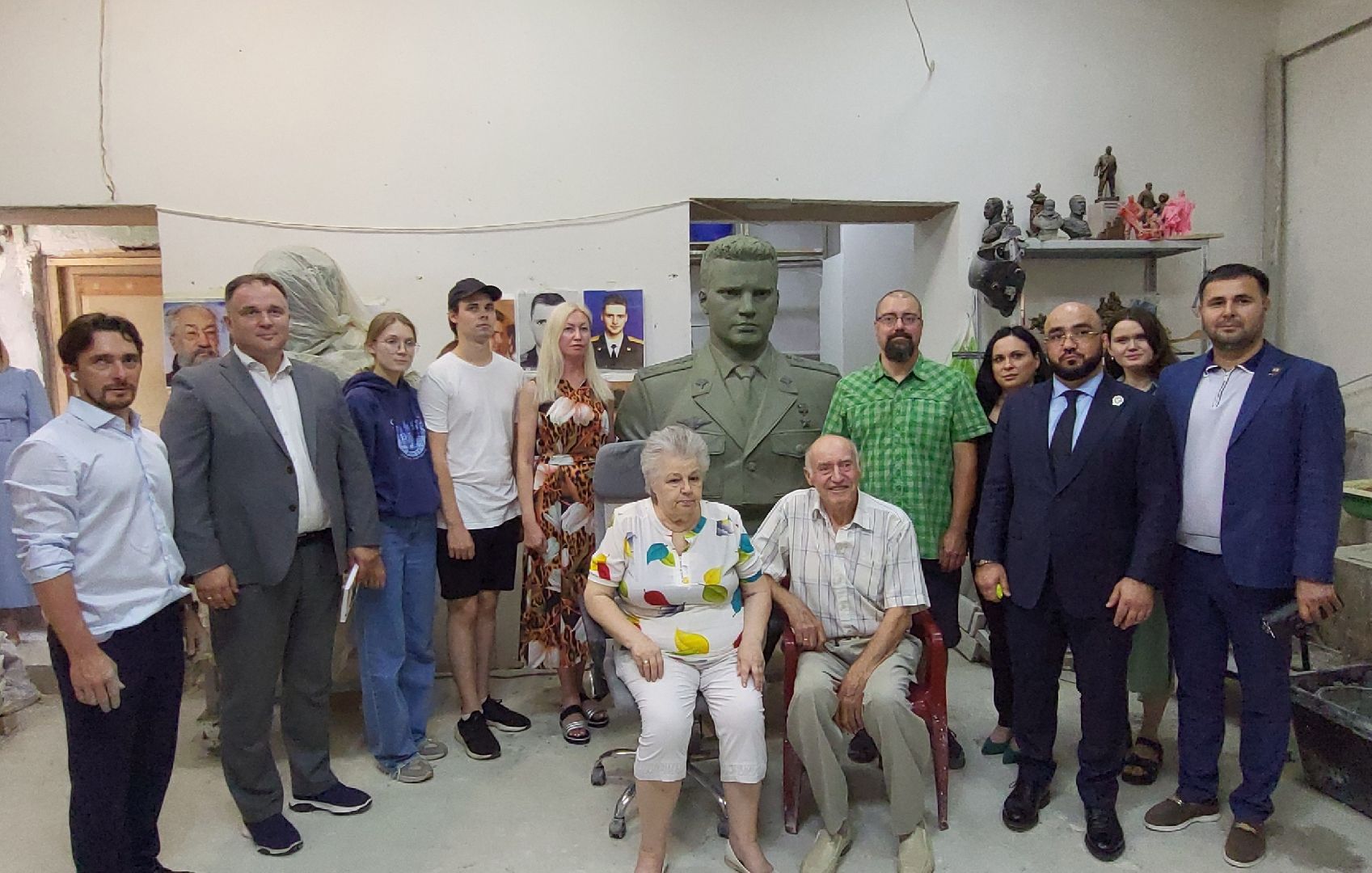 герой россии валерий попов, скульптор Чебаненко, аллея героев, Герои России Власиха, Валерий Попов Власиха,