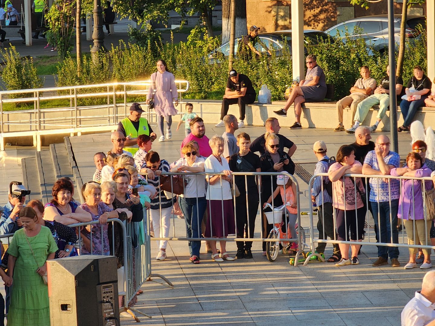 ногинск, общество, жители, праздник, активное долголетие, танцы, оркестр, богородский городской округ,