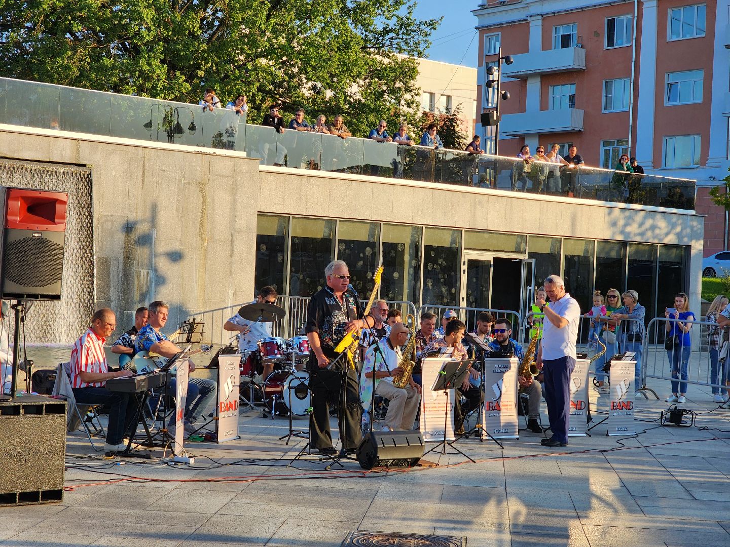 ногинск, общество, жители, праздник, активное долголетие, танцы, оркестр, богородский городской округ,