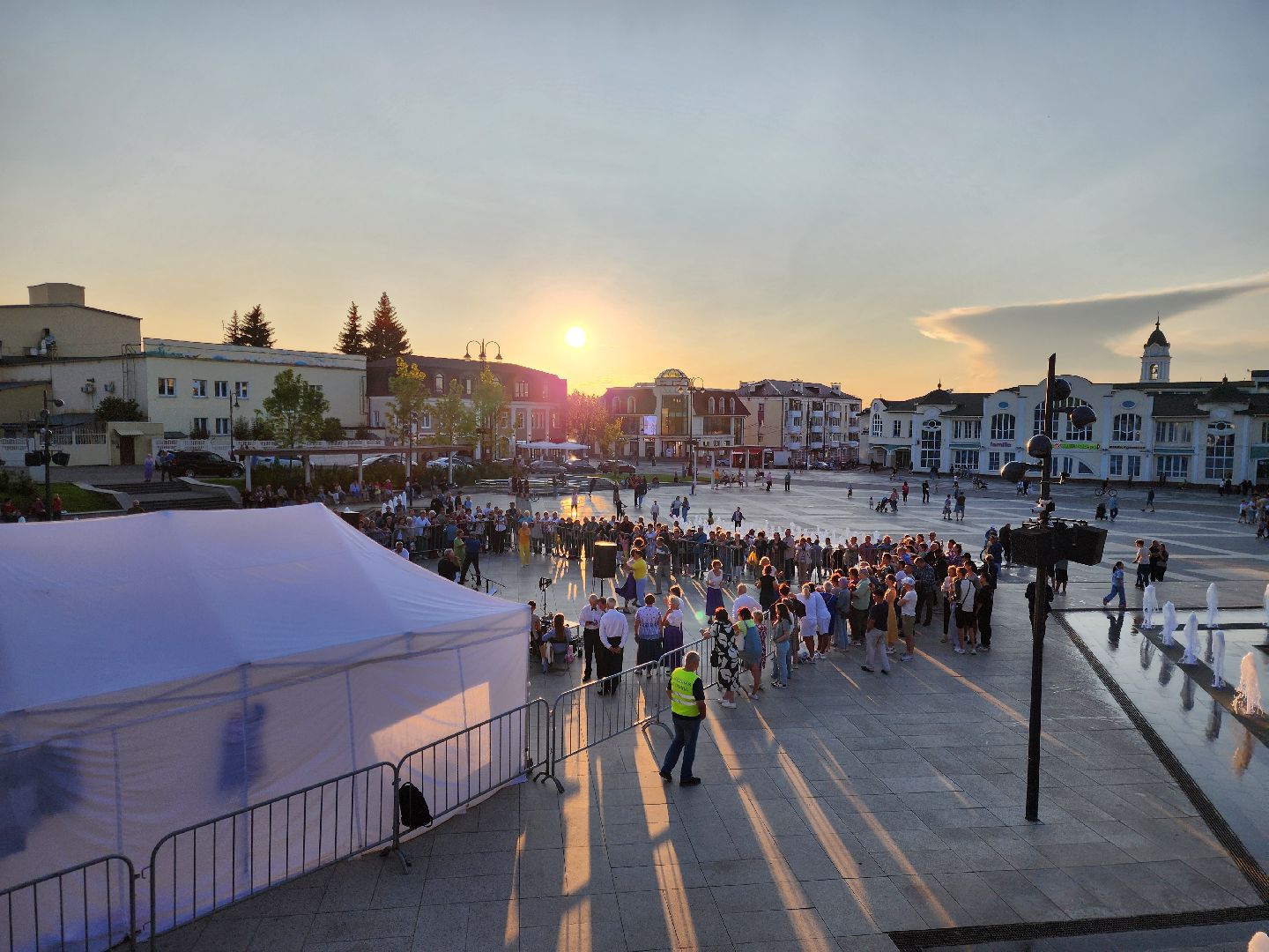 ногинск, общество, жители, праздник, активное долголетие, танцы, оркестр, богородский городской округ,