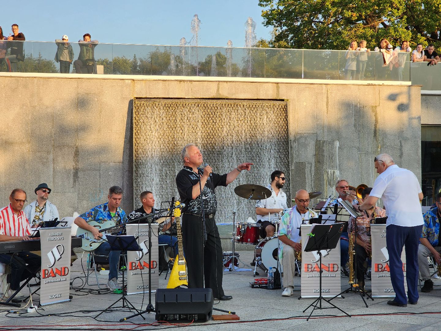 ногинск, общество, жители, праздник, активное долголетие, танцы, оркестр, богородский городской округ,