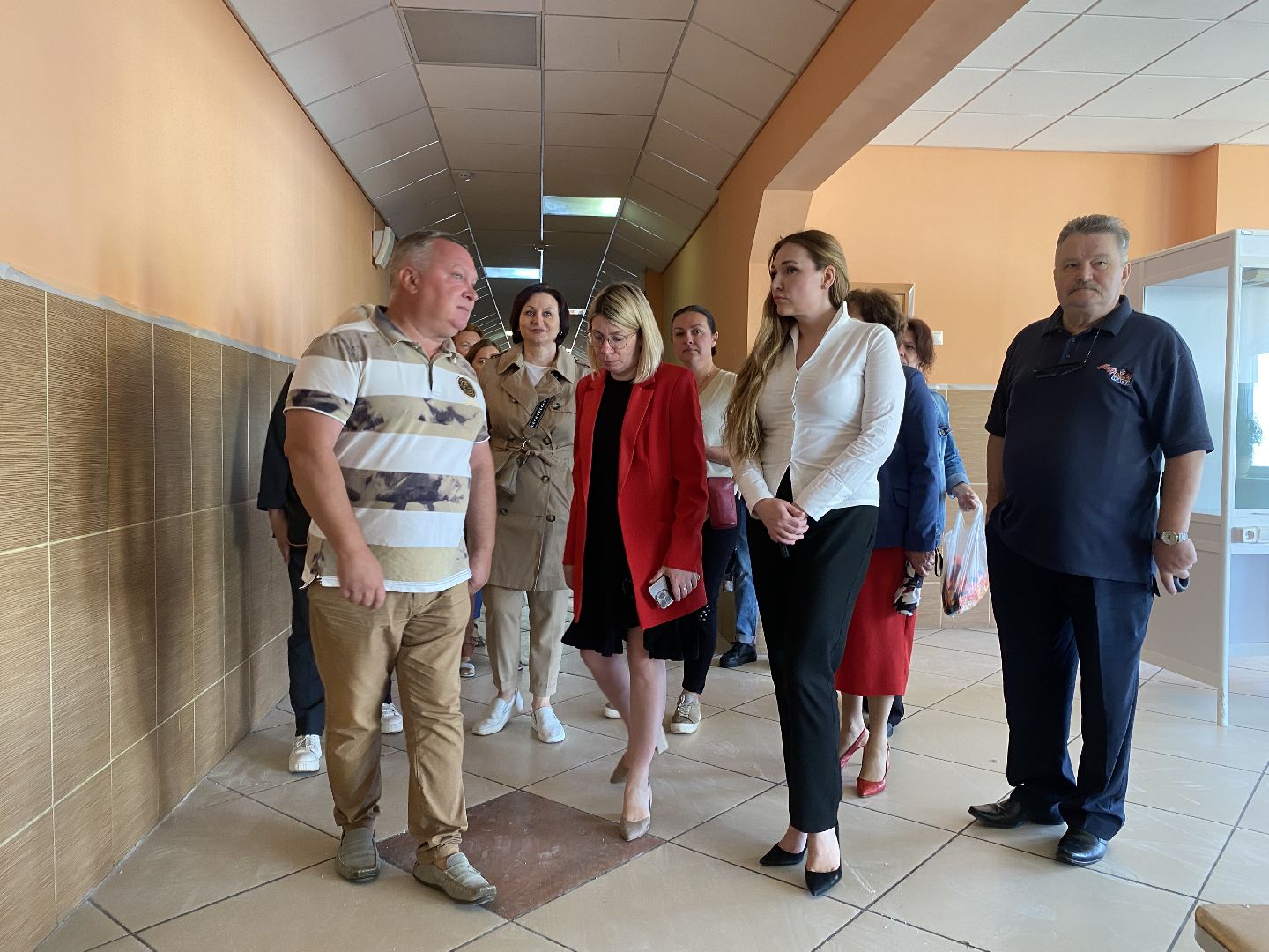 школа Перспектива, Перспектива школа во Власихе, подготовка к новому учебному году, ремонт в школе Перспектива, трудовые бригады Перспектива,