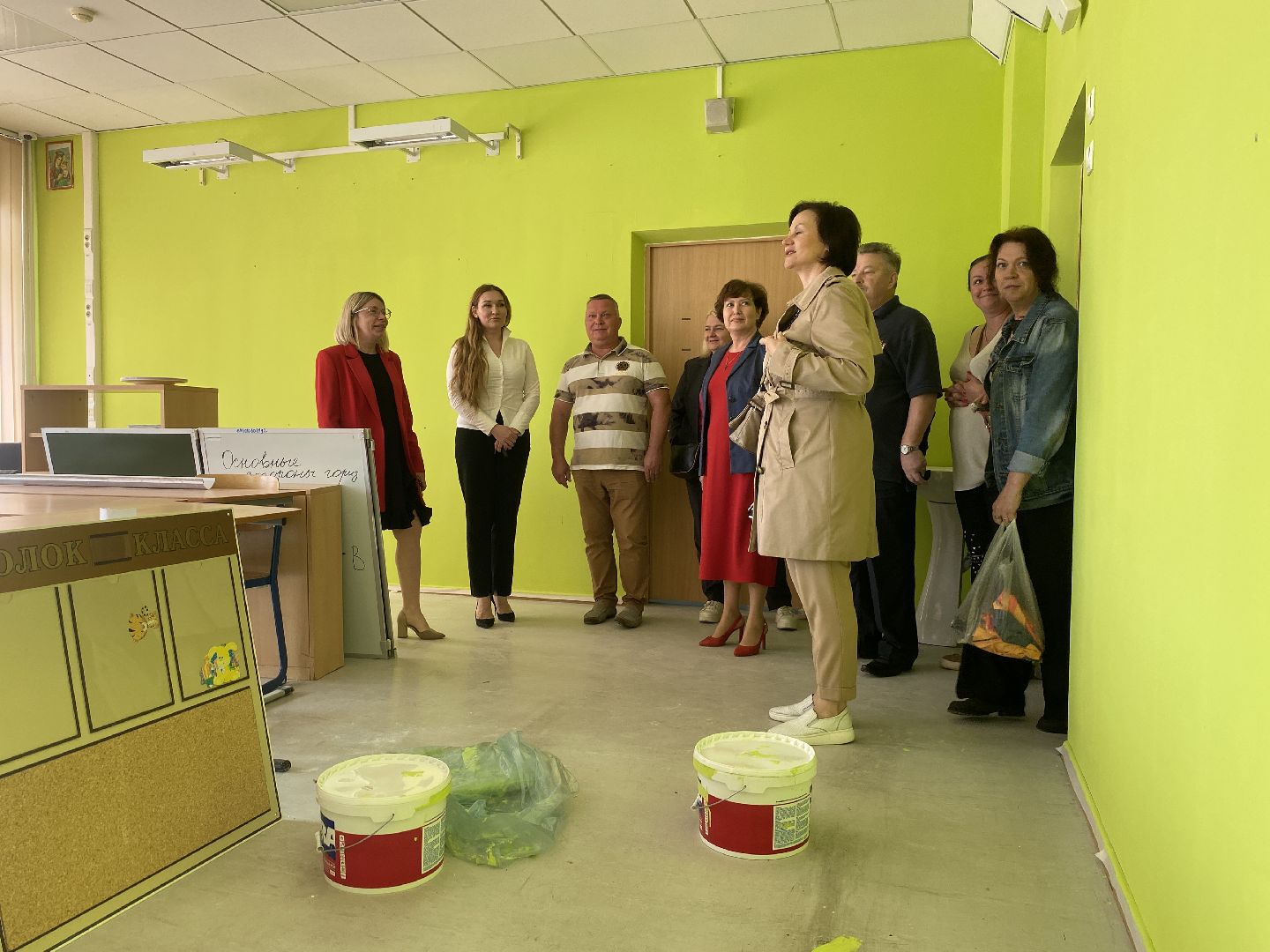 школа Перспектива, Перспектива школа во Власихе, подготовка к новому учебному году, ремонт в школе Перспектива, трудовые бригады Перспектива,