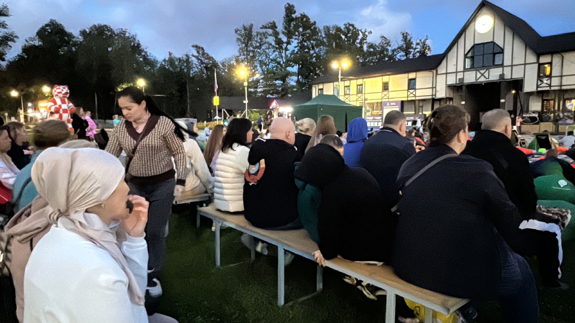 Одинцово, Кинопоказы в парке, Летучий корабль,