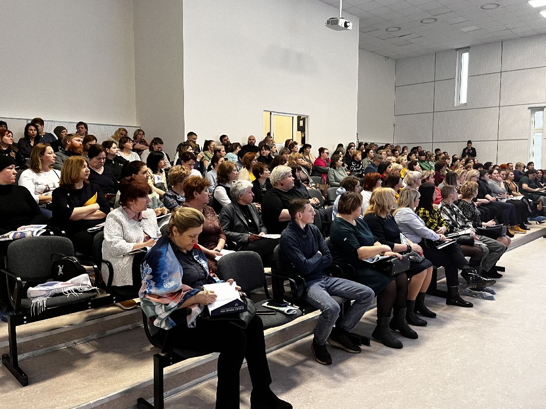 Можайск, общество