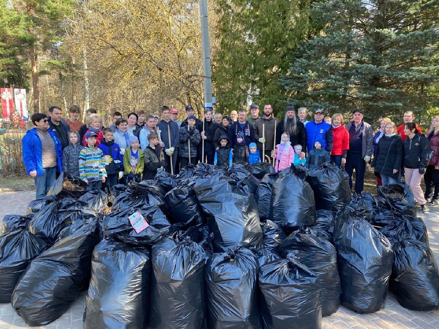 Чехов, субботник, парк, сквер, уборка, благоустройство