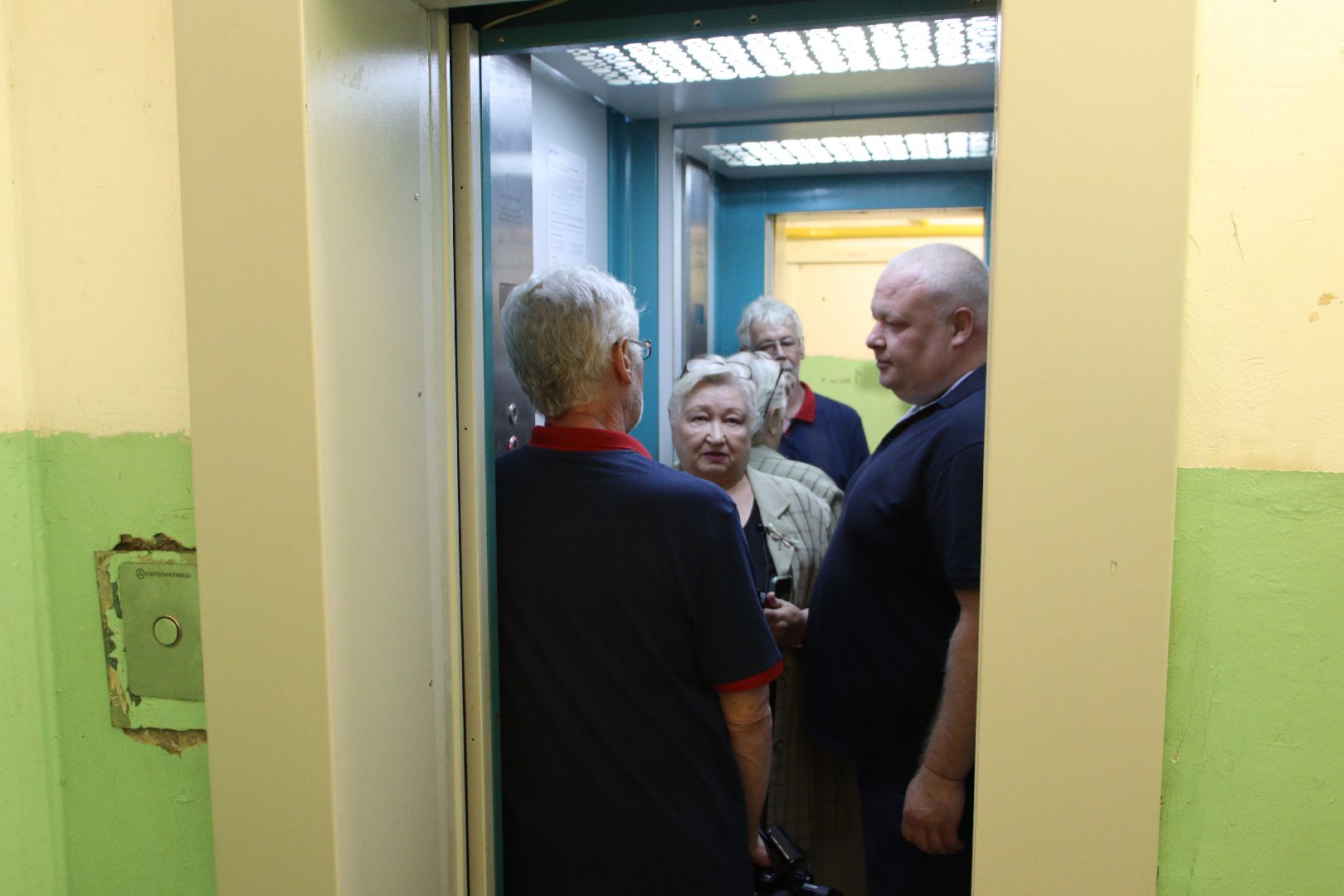 дзержинский, андроник пак, александр проворов, ремонт лифтов, томилинская 12, капитальный ремонт, выездная администрация,