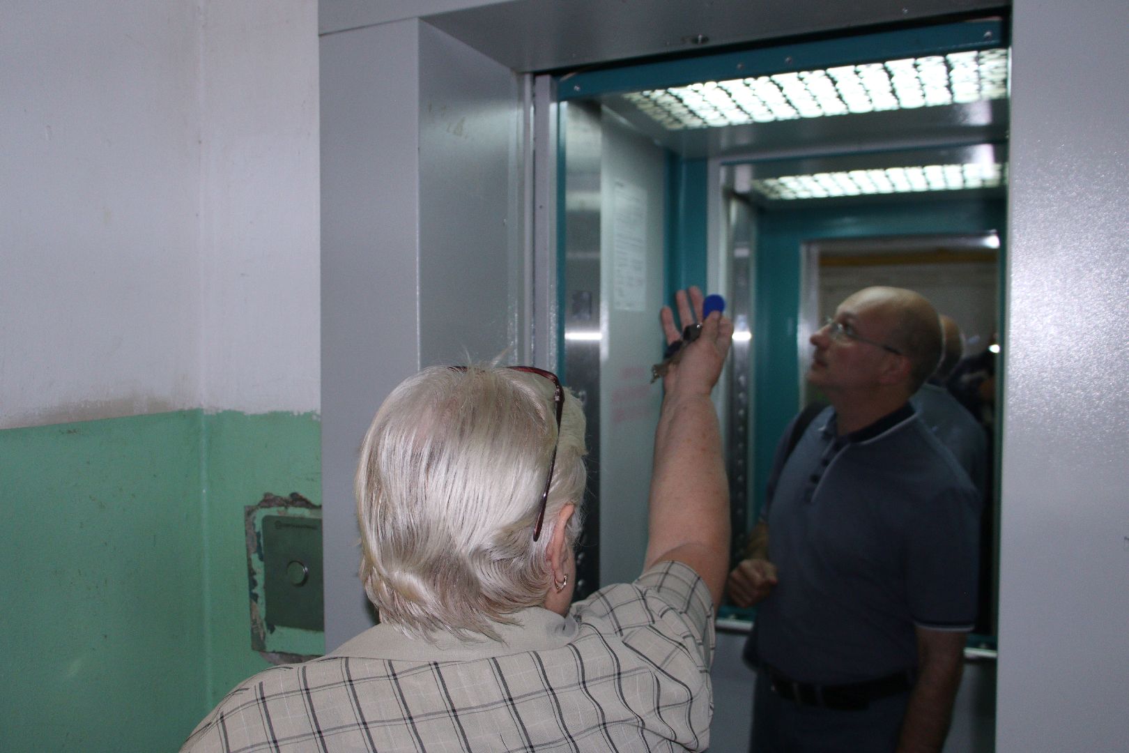 дзержинский, андроник пак, александр проворов, ремонт лифтов, томилинская 12, капитальный ремонт, выездная администрация,