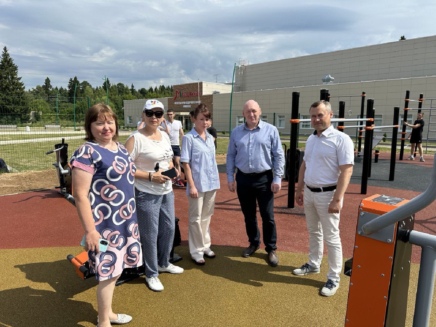 зато молодежный, спорт норма жизни, воркаут-площадка, фок молодежный,губернатор подмосковья,