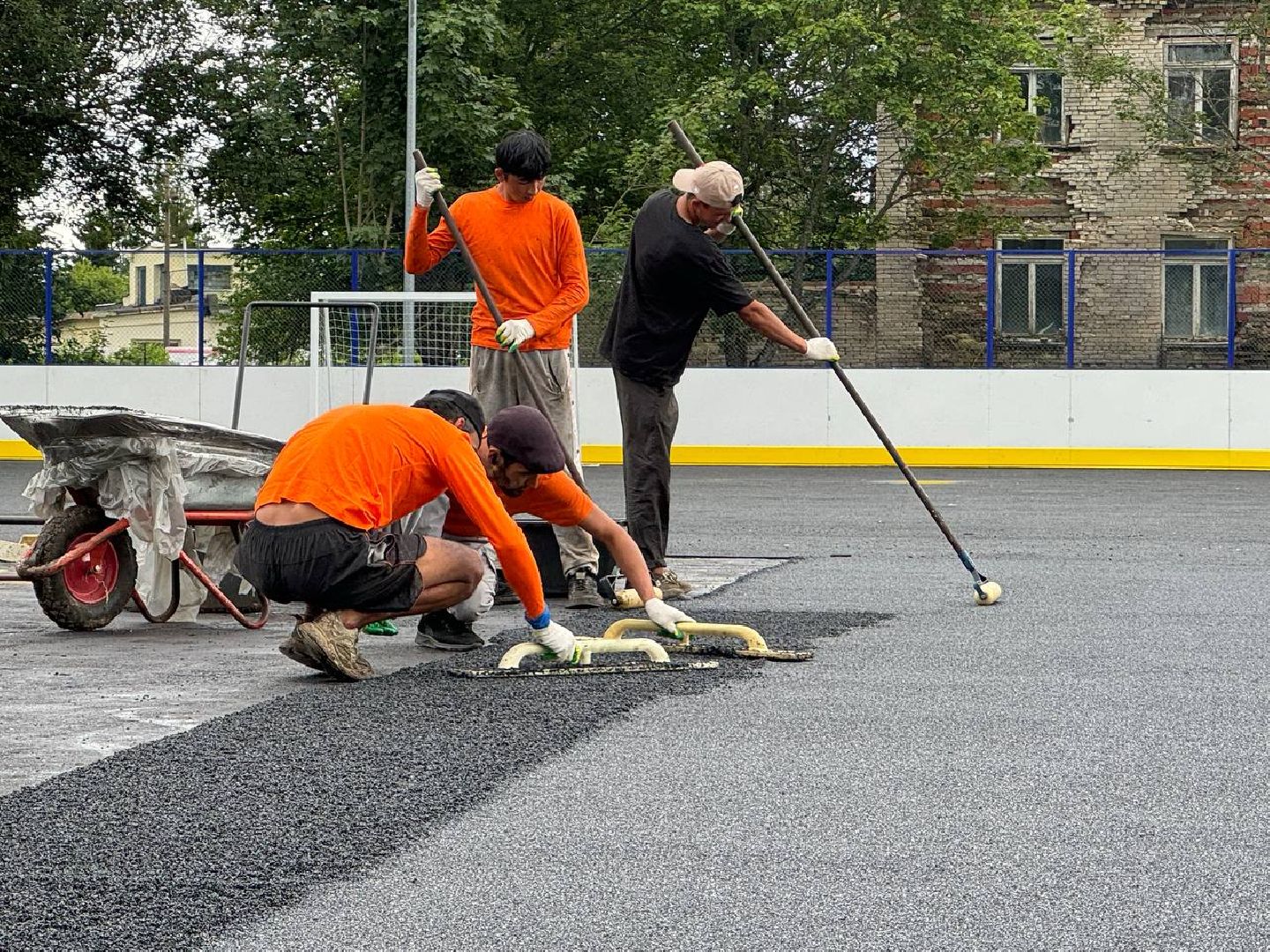 резиновое покрытие, жители, городской округ восход, универсальная площадка, дети, безопасность,