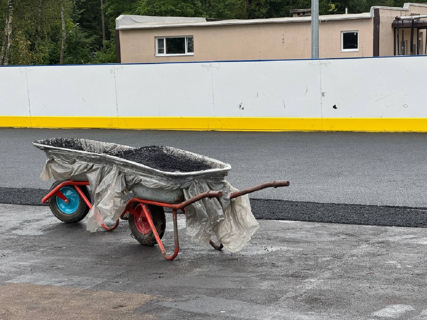 резиновое покрытие, жители, городской округ восход, универсальная площадка, дети, безопасность,