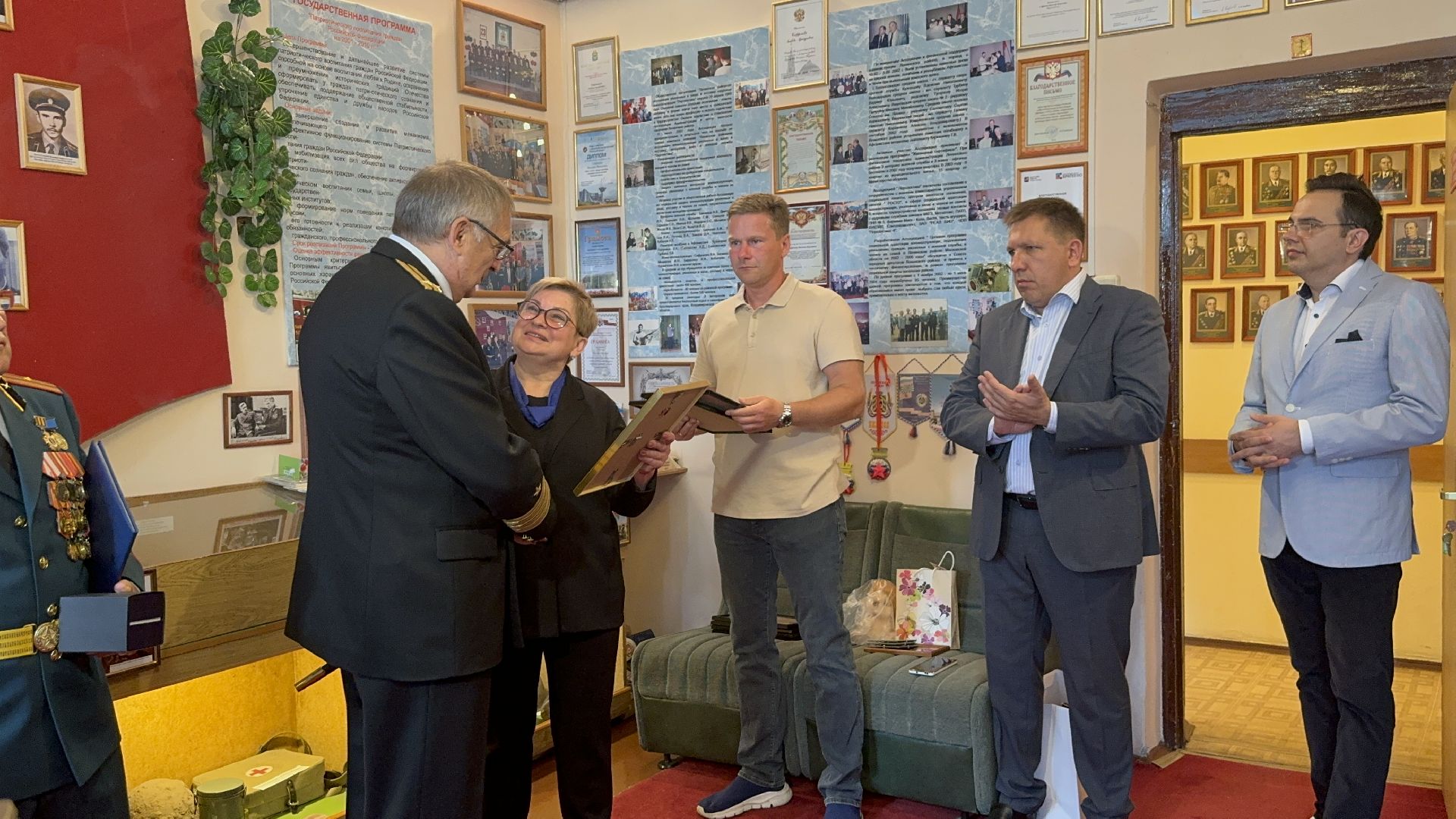 Ветераны военной службы, Награждение, военнослужащие сво, армия России, ленинский городской округ,