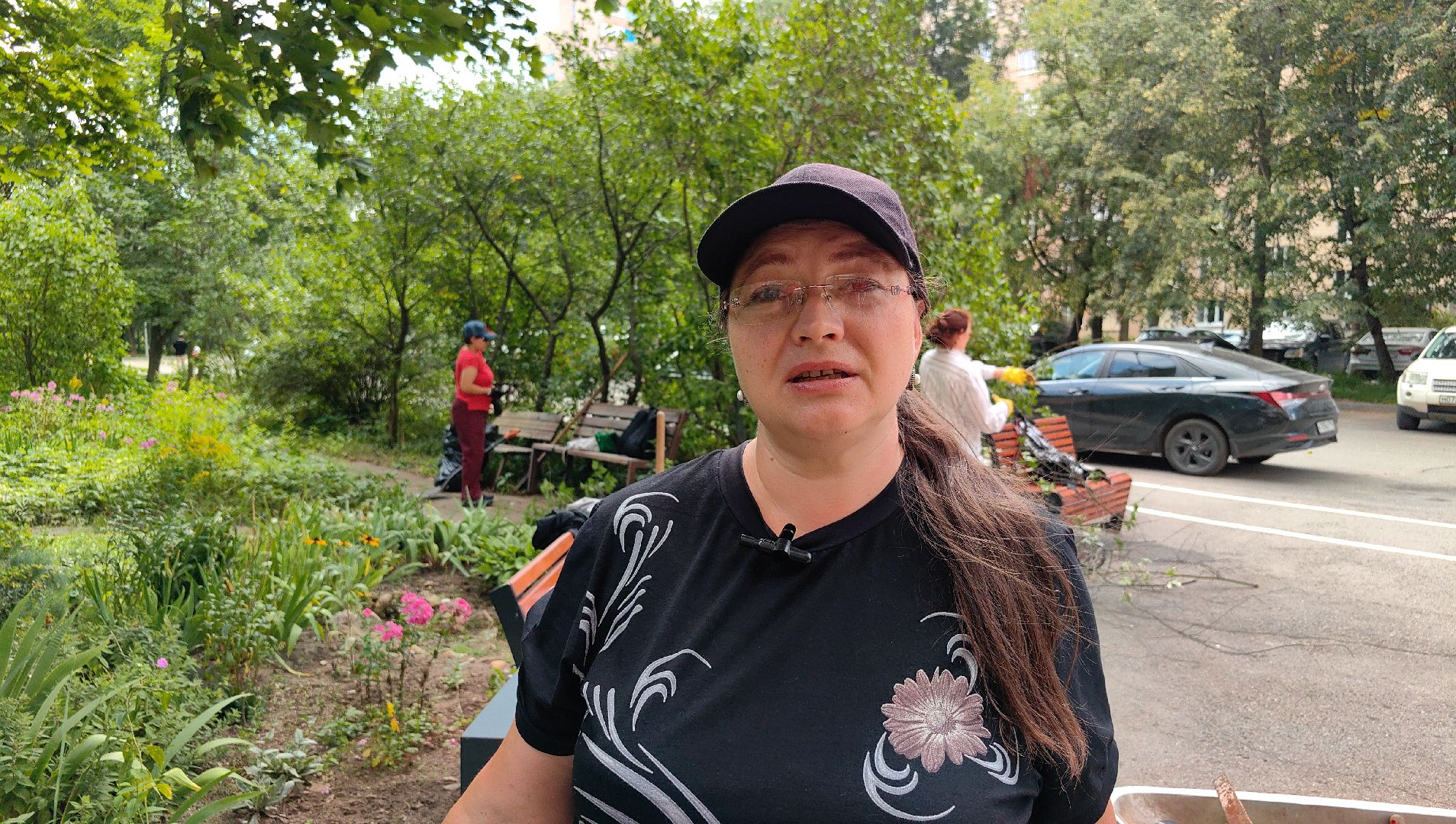 бригада, трудовое лето, благоустровйство, цветники, полив, звездный городок,