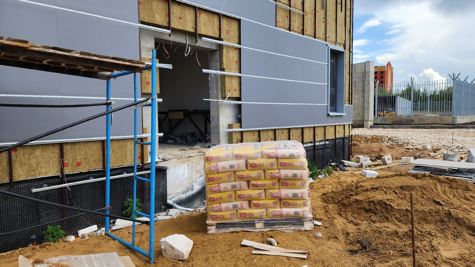 кашира, строительство, новое здание полиции, утепление фасада, благоустройство,