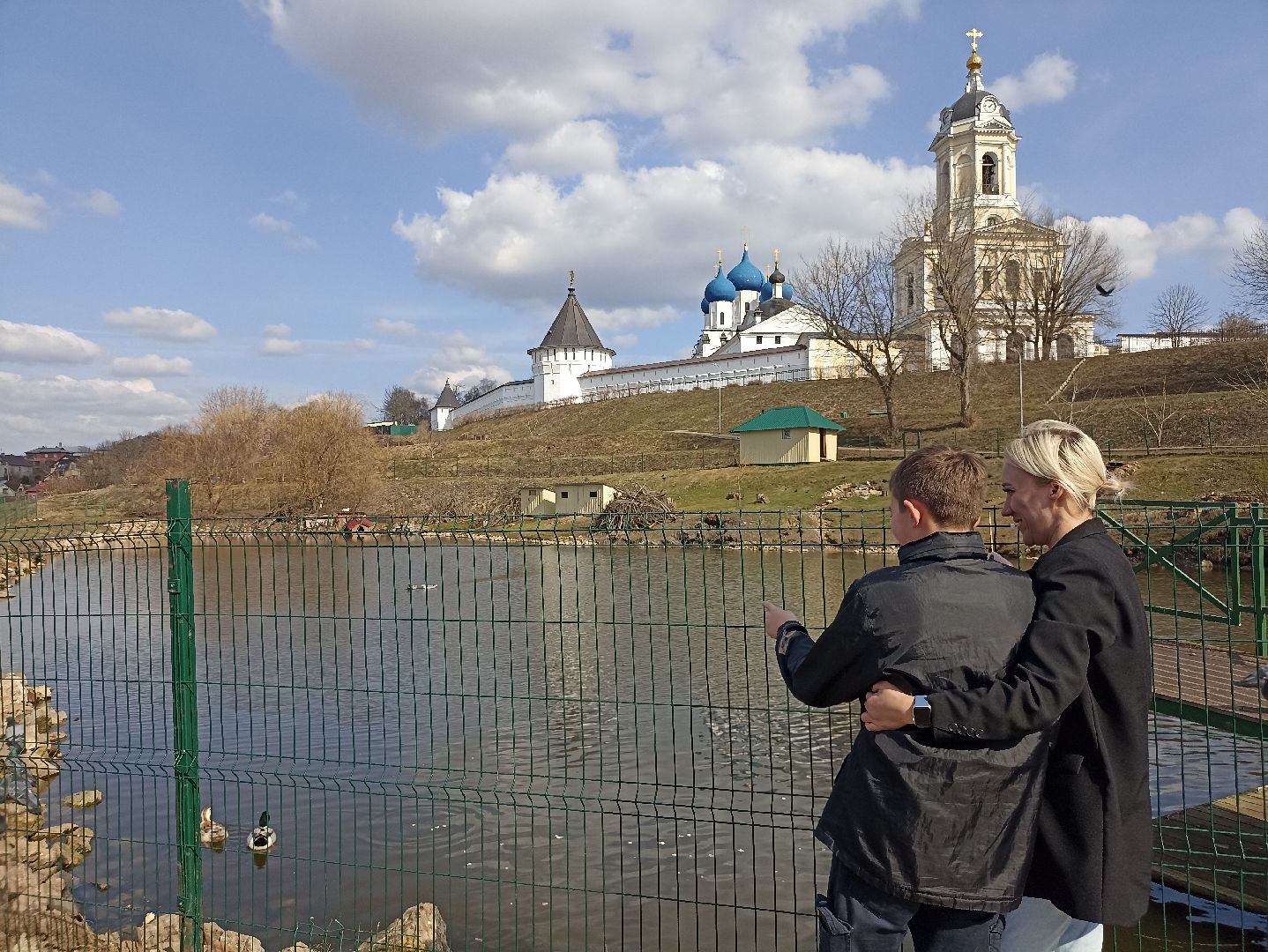 Серпухов, Подмосковье, утки, карпы, парк, монастырь, весна