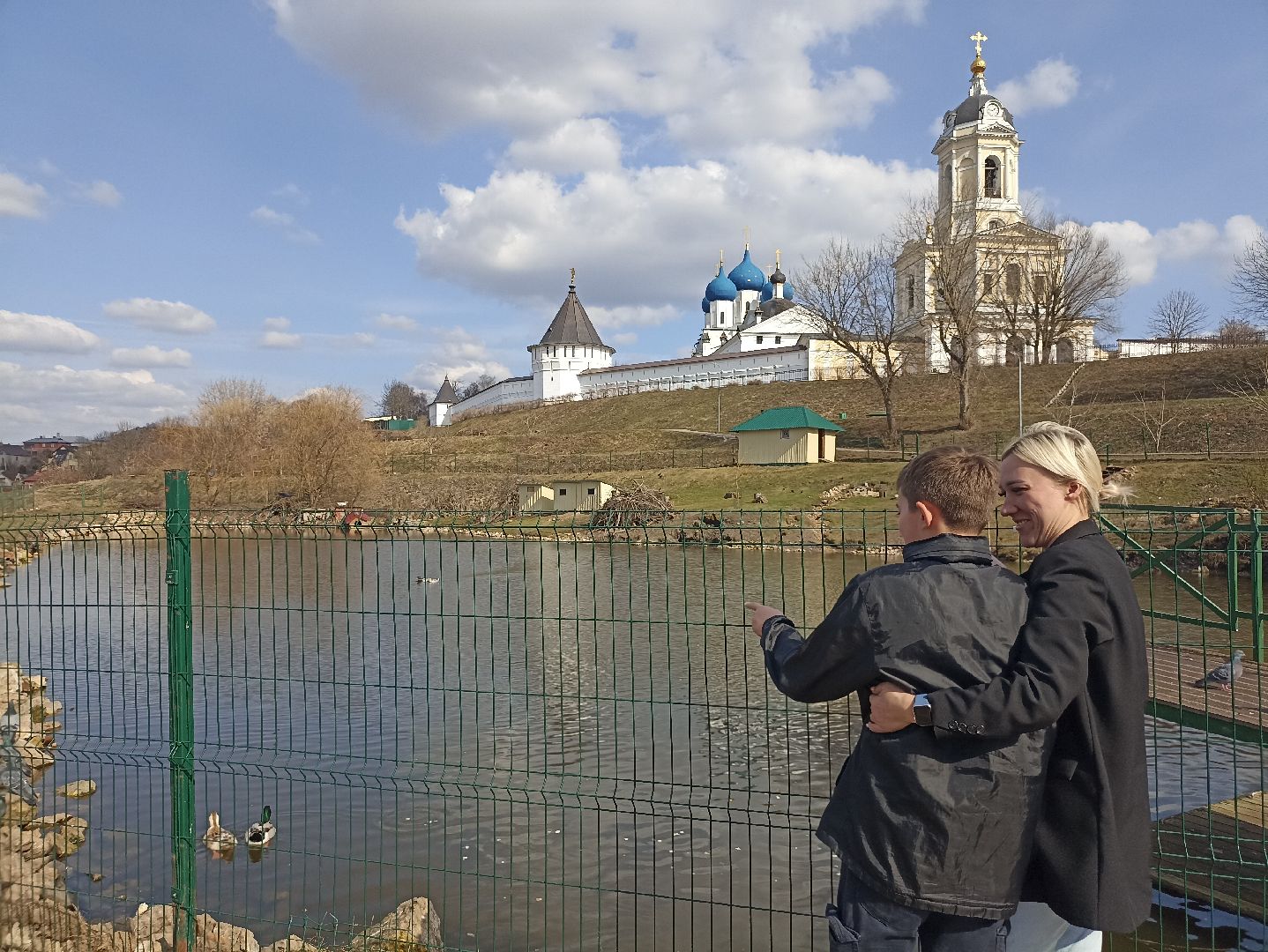 Серпухов, Подмосковье, утки, карпы, парк, монастырь, весна