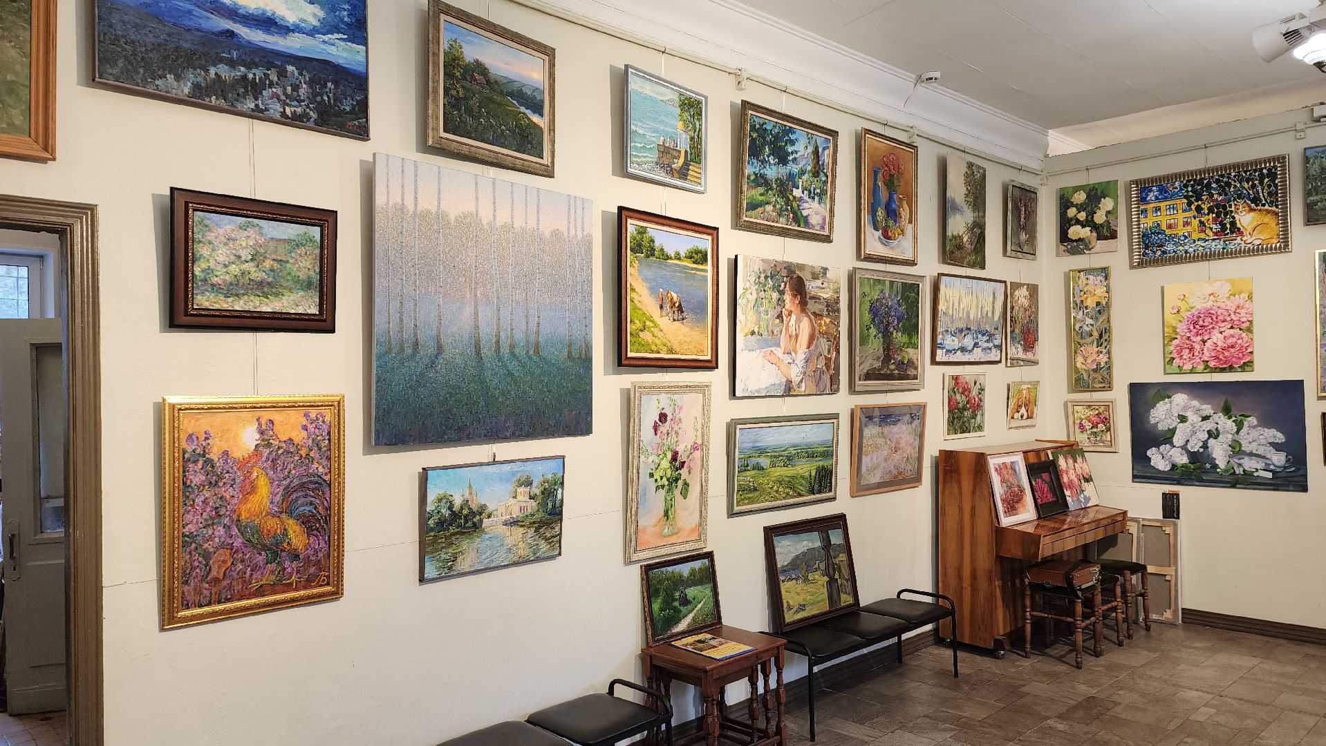 галерея 5 дом, ул жуковского, выставка, дачный сезон, Нина Верникова,