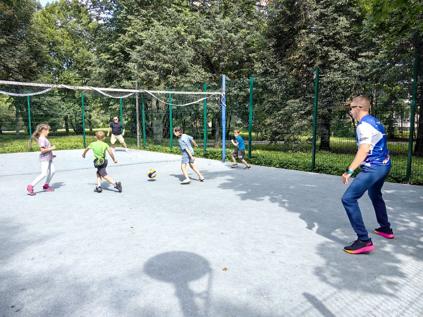 спортивные игры, волейбол, игры во дворе, лето, каникулы, звездный городок,