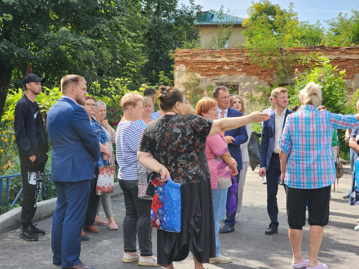 поселок Новостройка, богородский округ, жители, общество, глава округа, комплексное благоустройство дворовой территории,