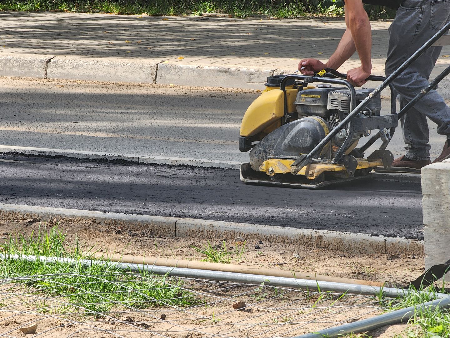 Дубна, Благоустройство, центральная улица, Асфальт, укладка асфальта, Велодорожка,