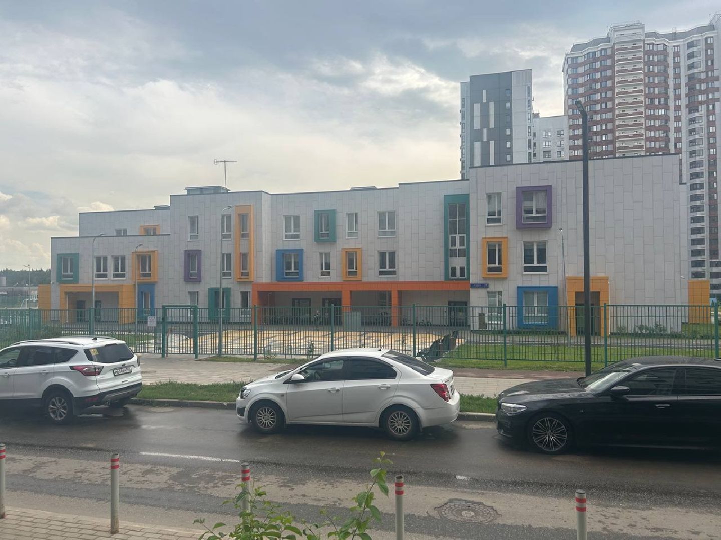 торговля алкоголем, продажа спиртного вблизи объектов образования, алкомаркеты возле школ и садов, незаконная торговля алкогольной продукцией, рейд по торговле алкоголем, южная битца, ленинский округ,