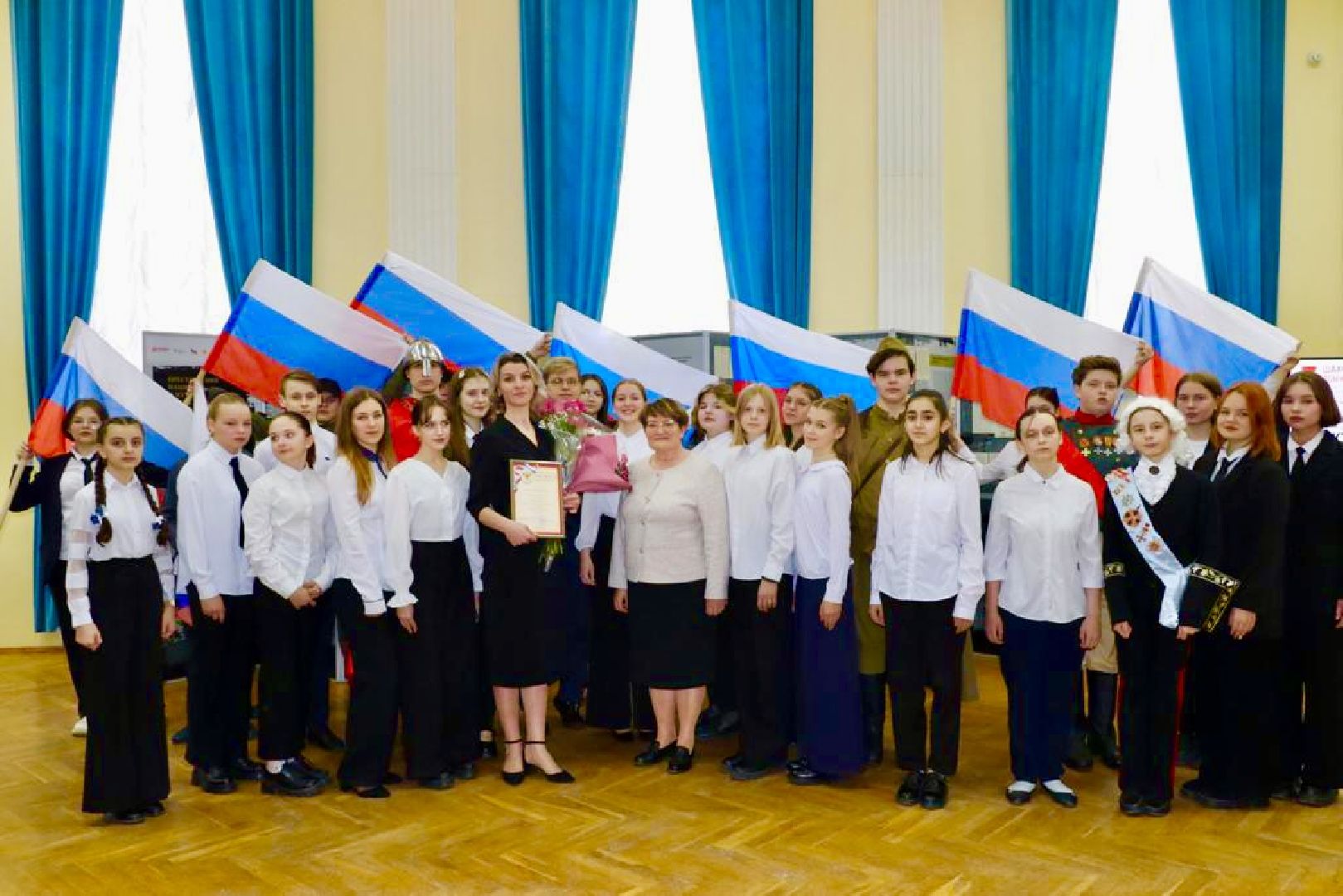 шаховская, учитель года, награда, денежная выплата,