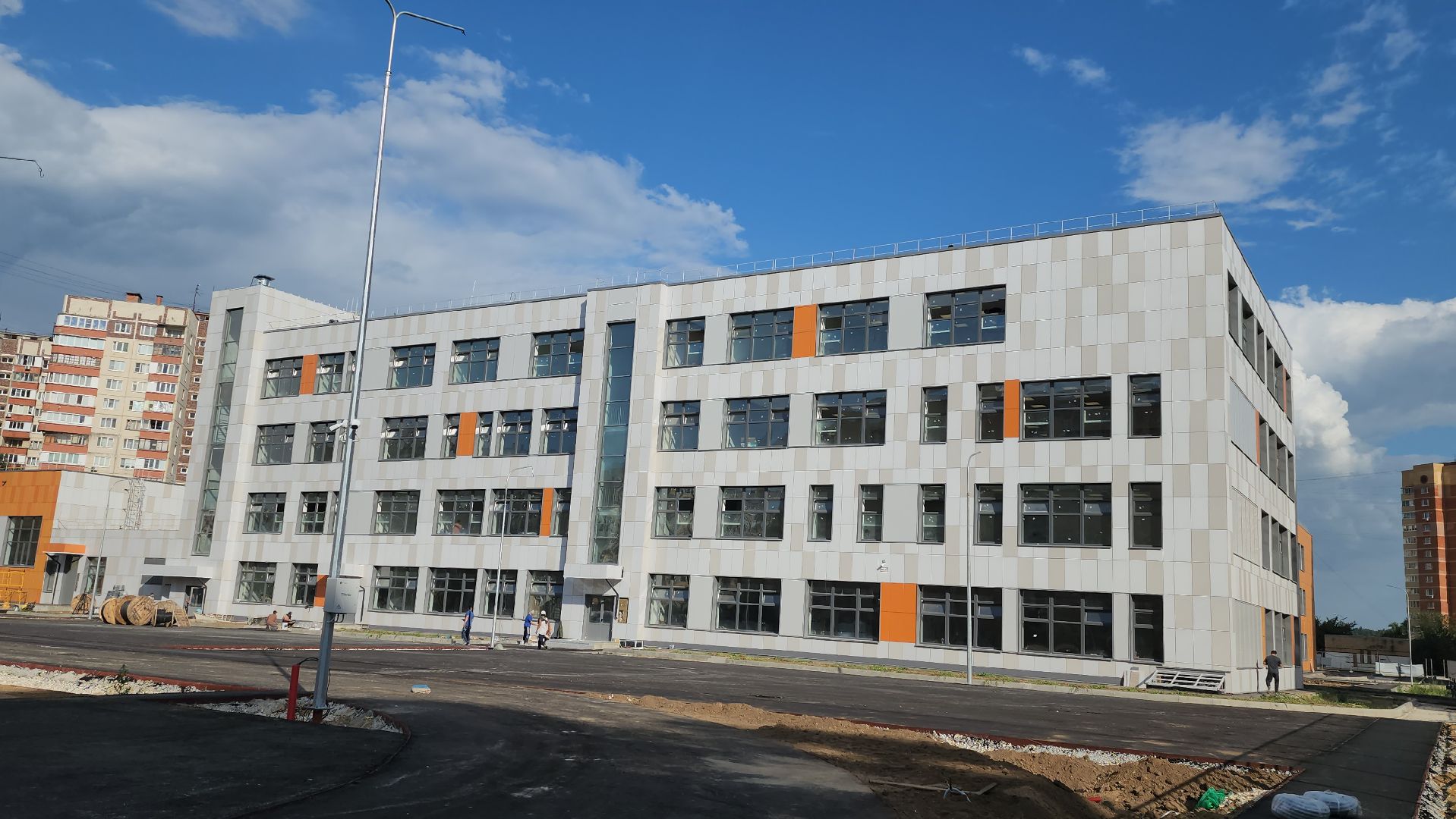 пятый микрорайон, новая школа, борис аубакиров, стройчас, строительство школы,